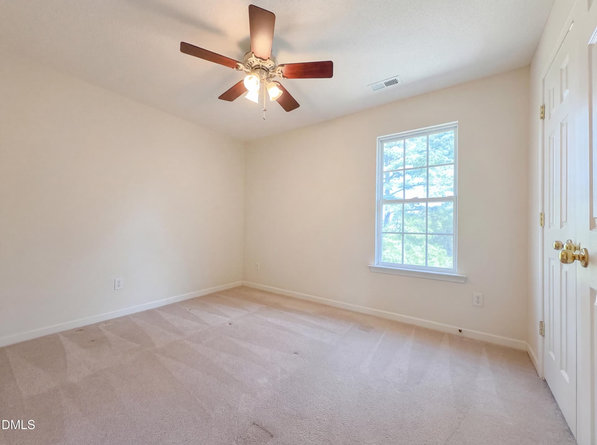 listing_14 - 504 Ledyard Court, Wake Forest, NC 27587