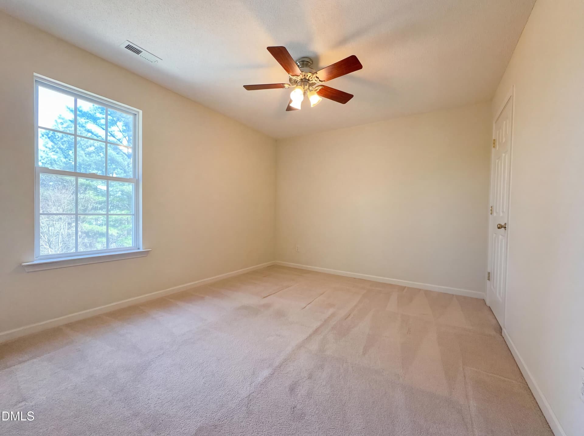 listing_15 - 504 Ledyard Court, Wake Forest, NC 27587