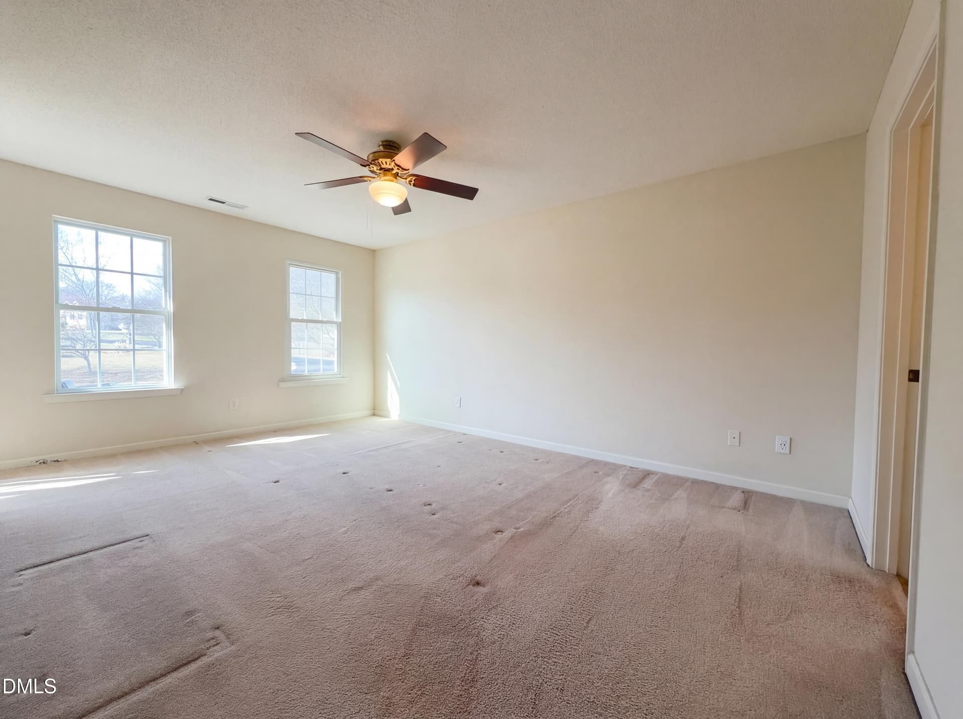 listing_16 - 504 Ledyard Court, Wake Forest, NC 27587