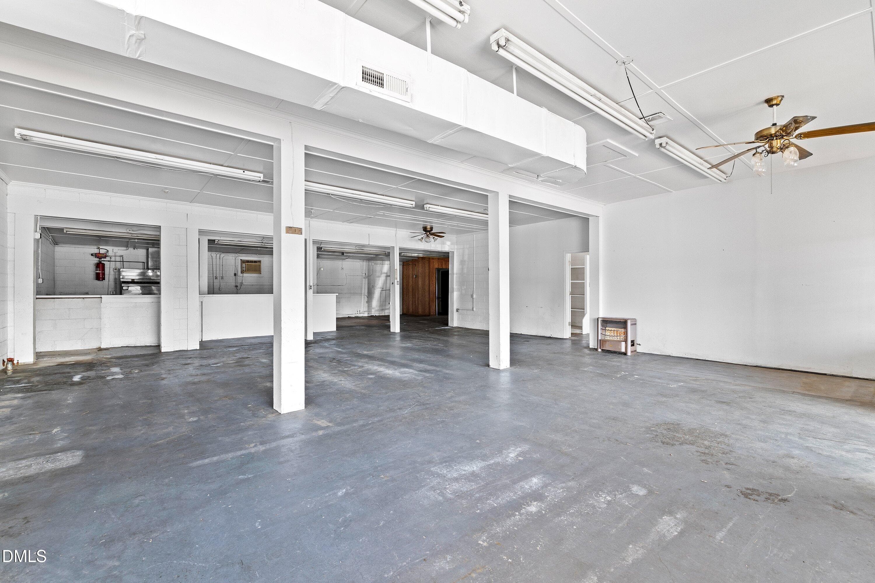 Garage - 9801 Ten-ten Road, Raleigh, NC 27603, Raleigh