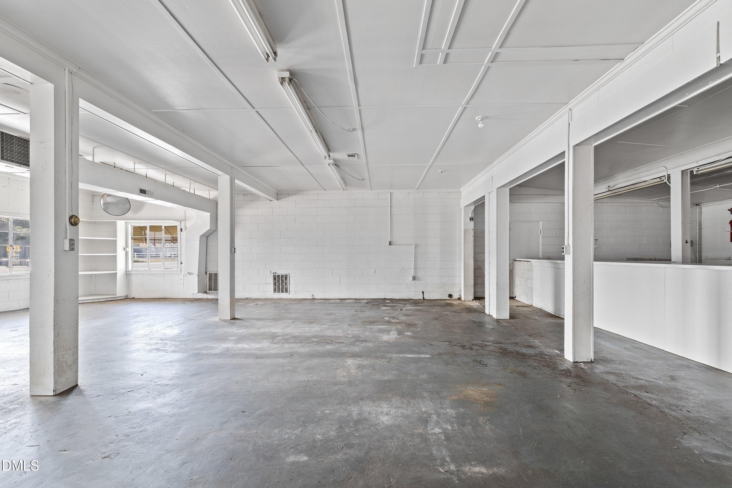 Garage - 9801 Ten-ten Road, Raleigh, NC 27603, Raleigh