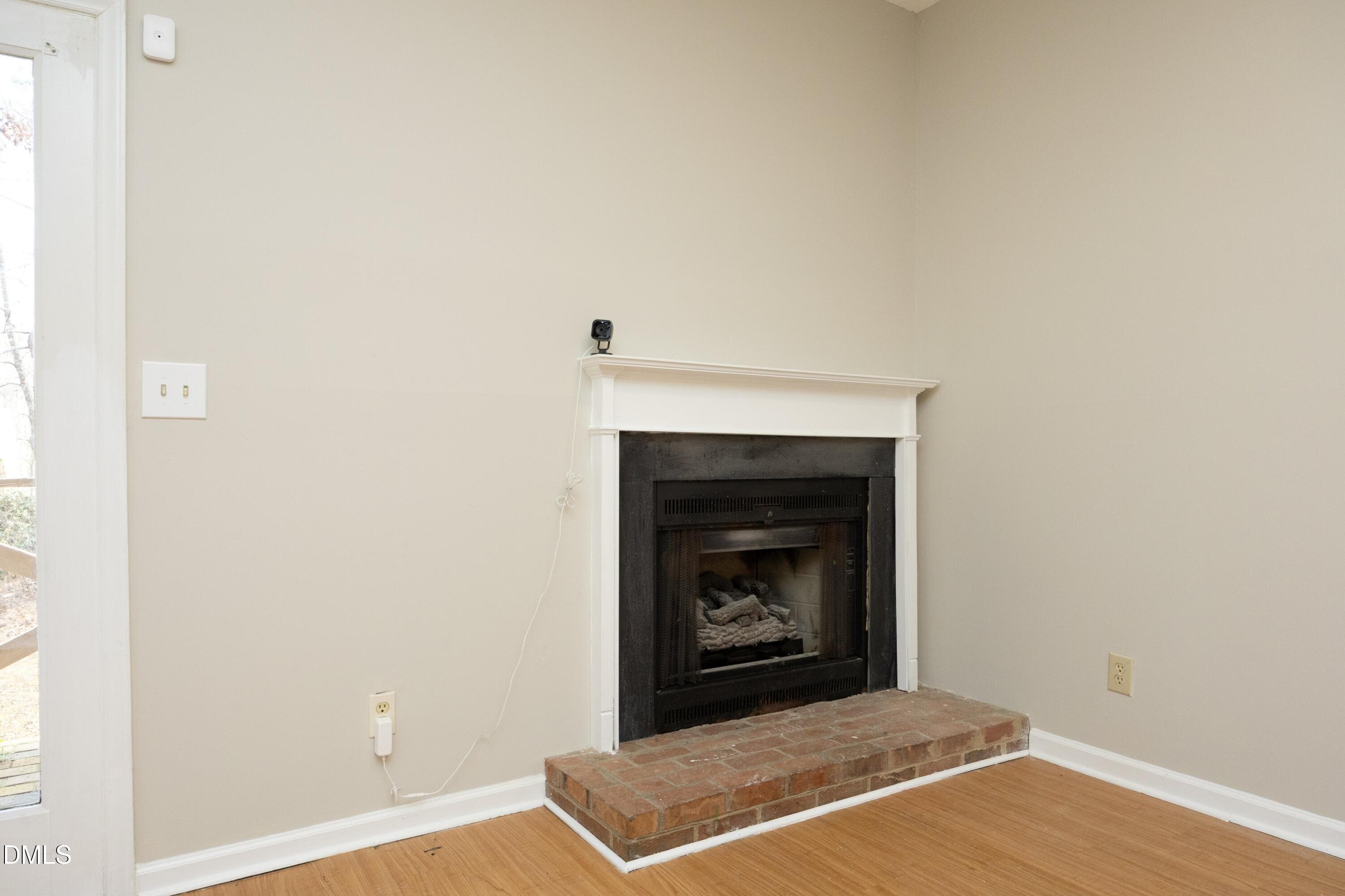 Fireplace - 806 Kendall Drive 502, Durham, NC 27703, Durham