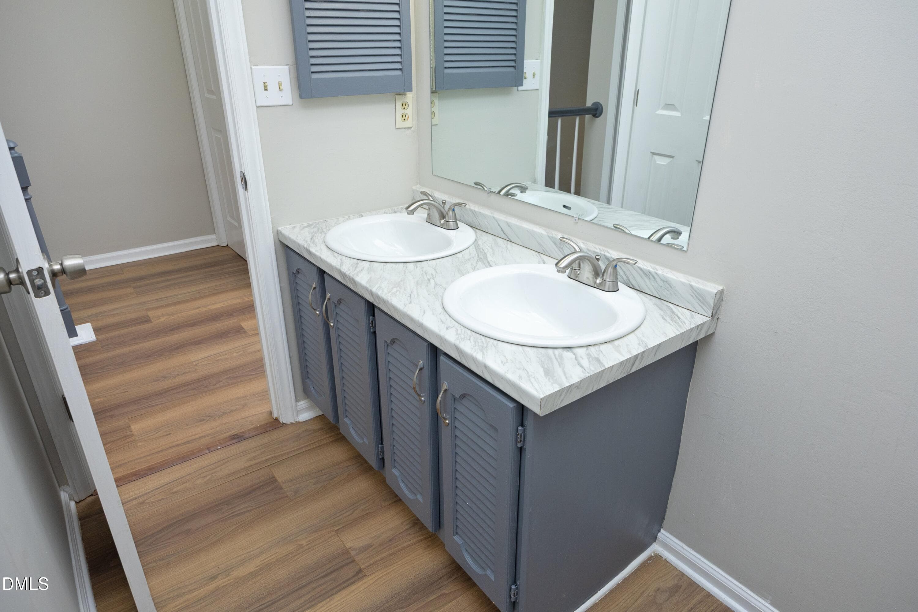 Bath Cabinets - 806 Kendall Drive 502, Durham, NC 27703, Durham