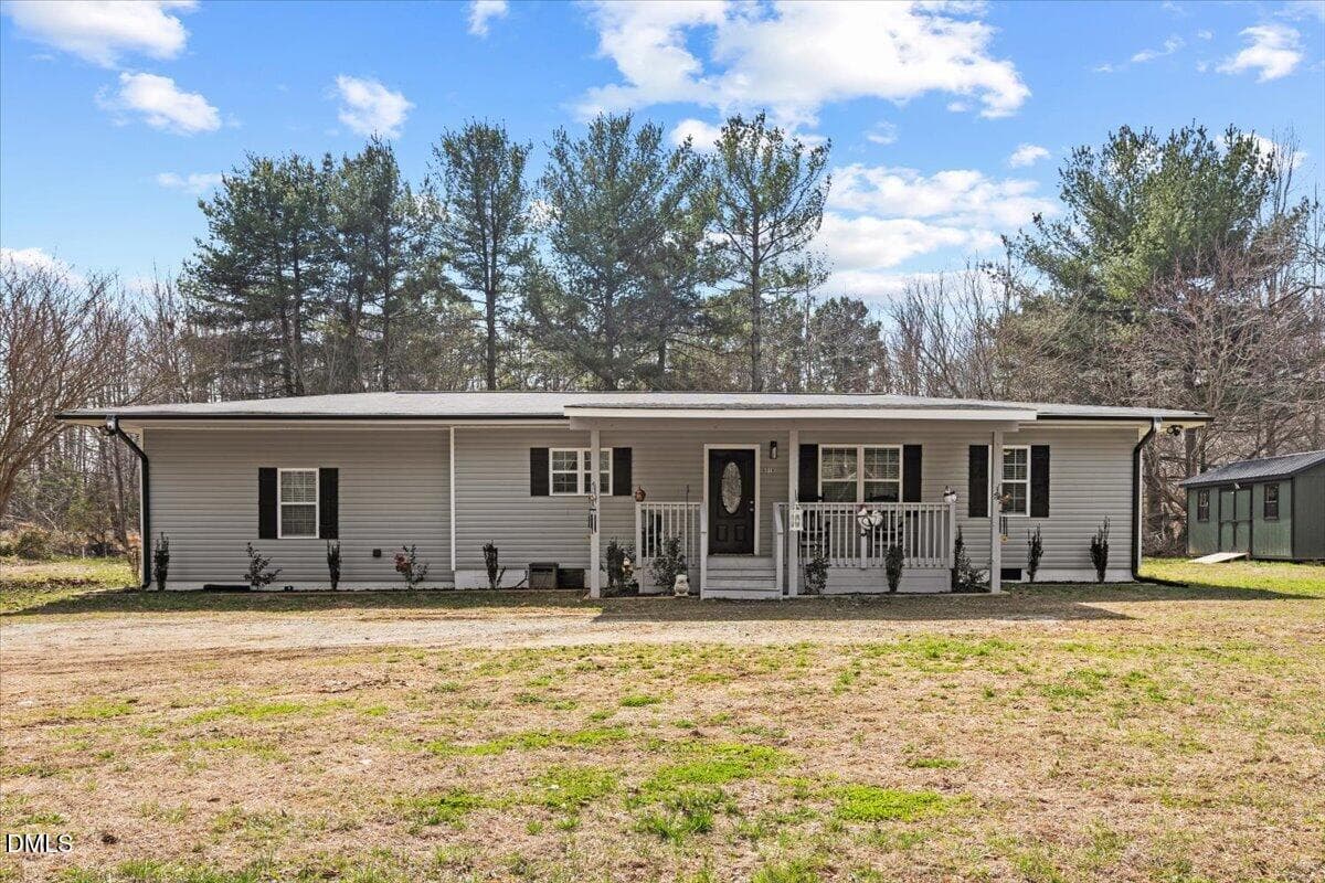 03-6316 US-70 - 6316 U.S. 70 W, Mebane, NC 27302