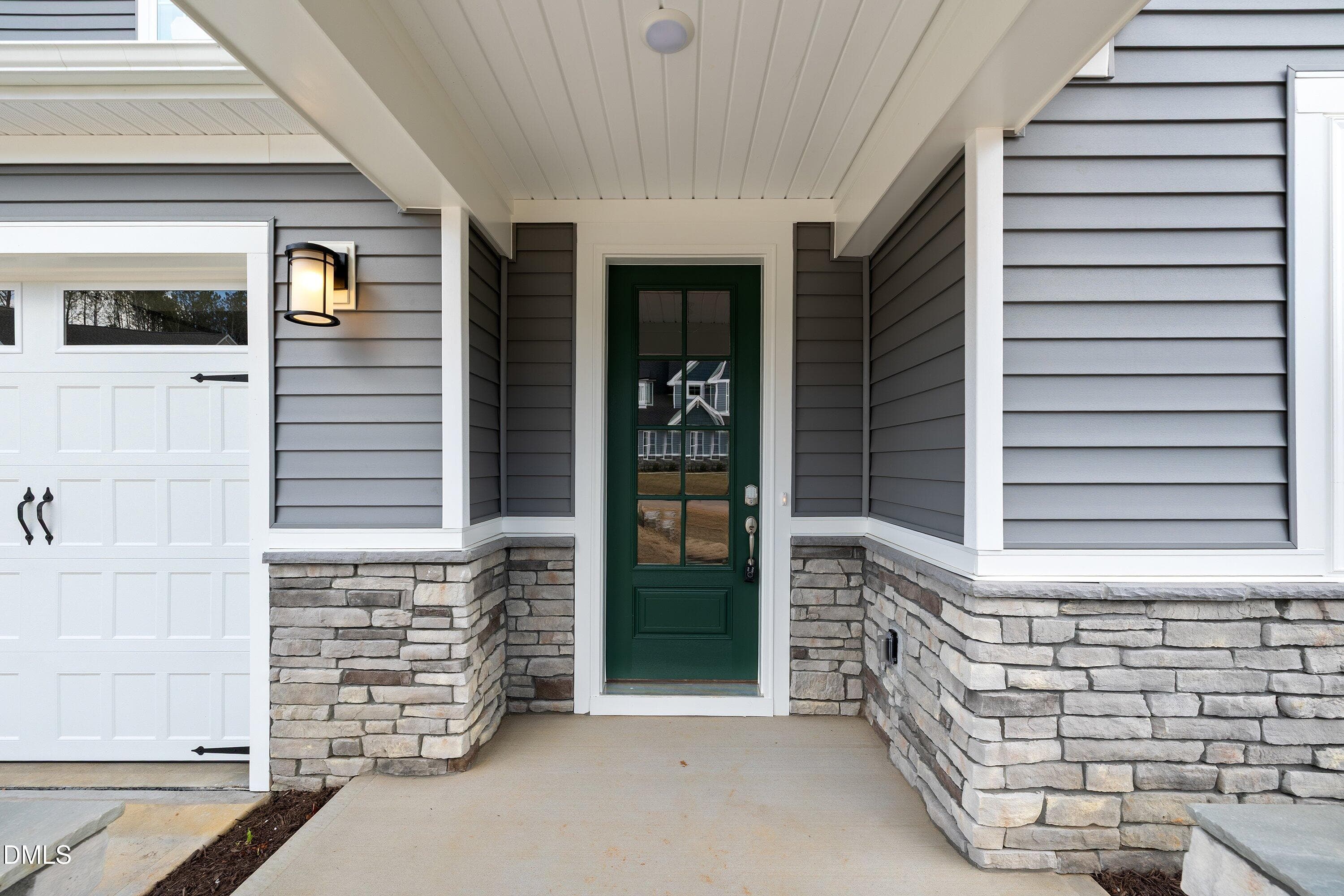 Front porch - 45 W Victoria Ridge Drive 32, Selma, NC 27576