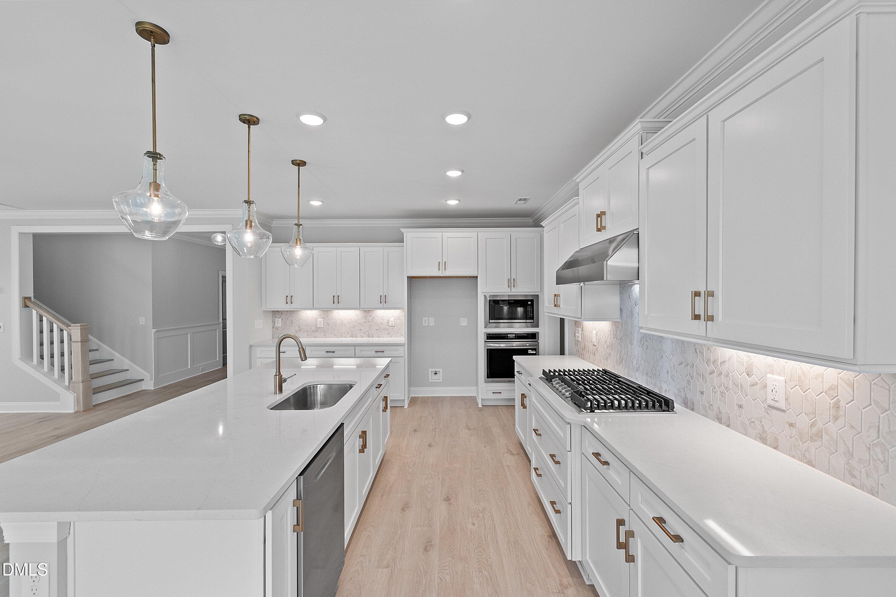 Beautiful kitchen - 45 W Victoria Ridge Drive 32, Selma, NC 27576