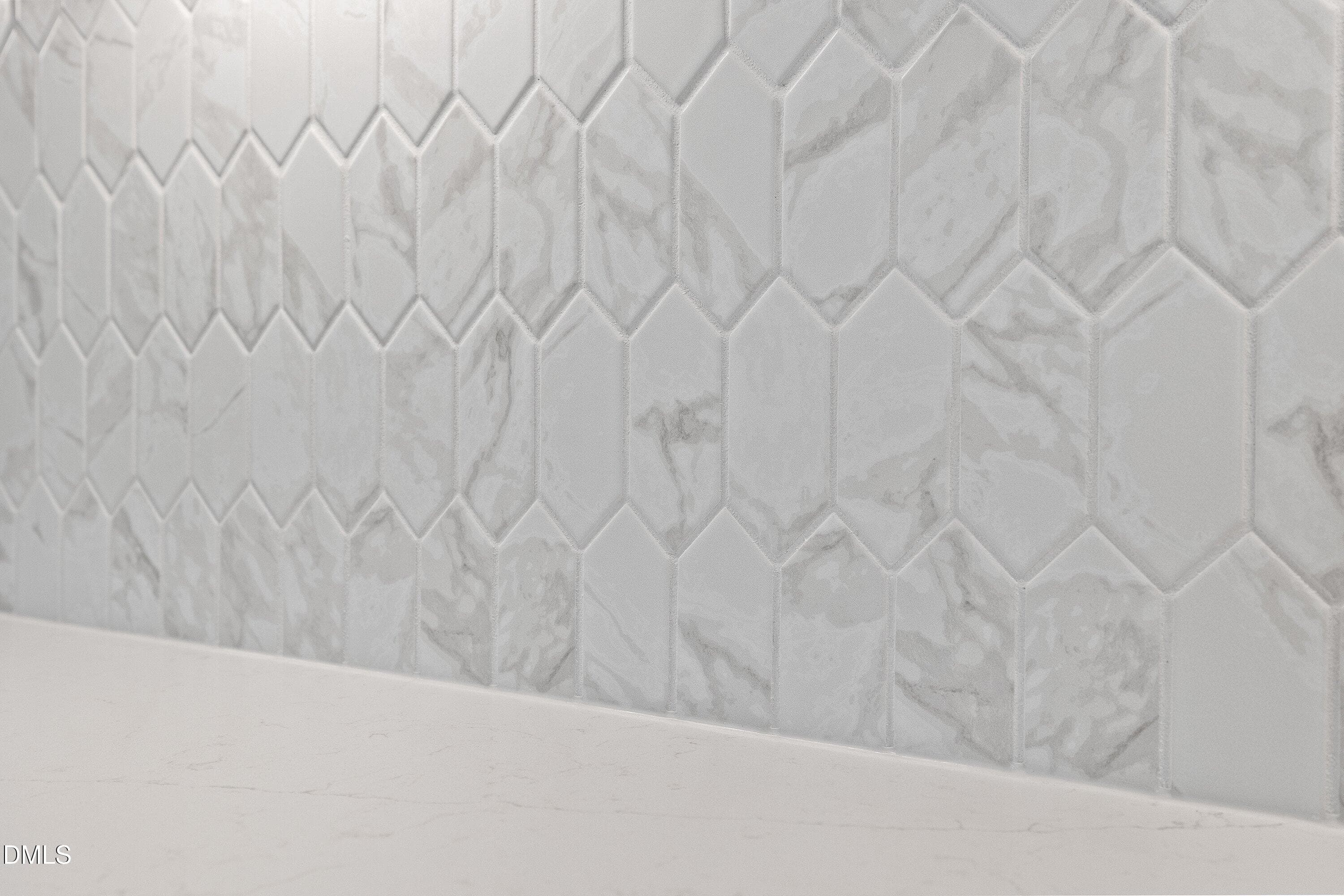 Gorgeous backsplash - 45 W Victoria Ridge Drive 32, Selma, NC 27576
