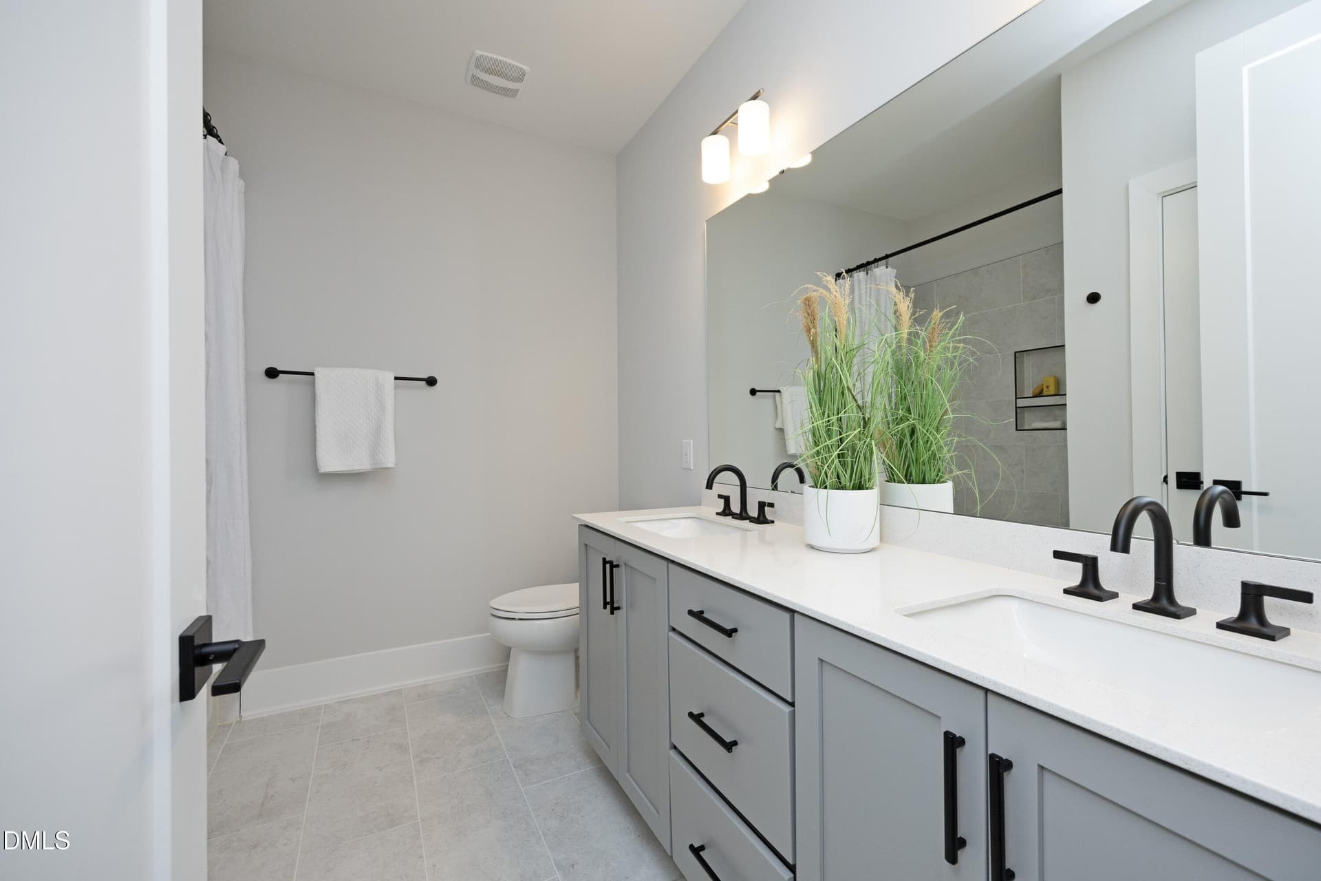 37FullBath - 816 Timber Mist Court, Cary, NC 27519