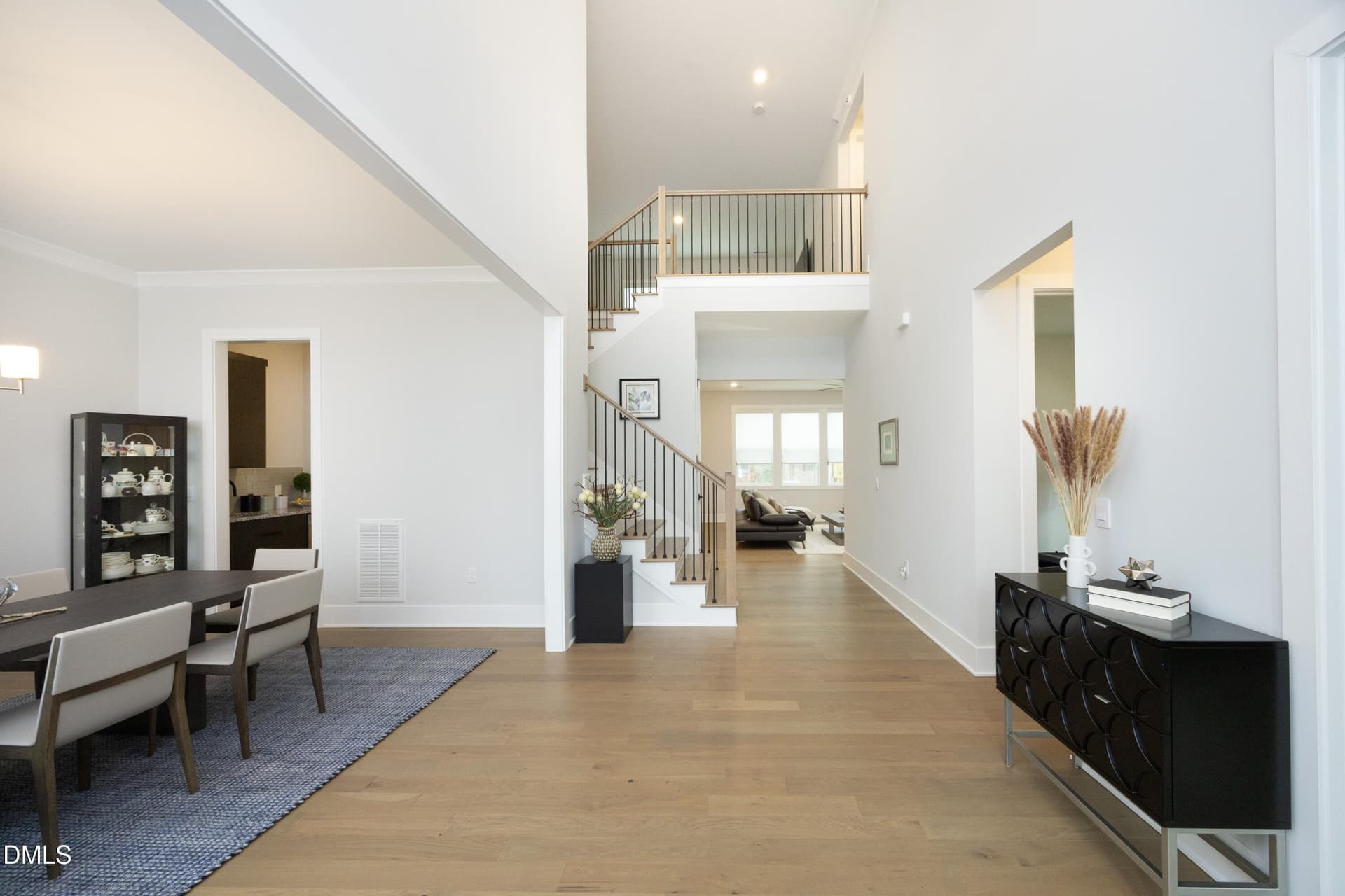 05Foyer - 816 Timber Mist Court, Cary, NC 27519