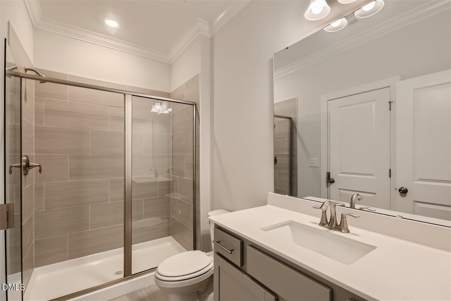 SUN_DevonSquare_Pic_Waterbury_Bath1_2of2 - 325 Golden Trace Drive, Garner, NC 27529