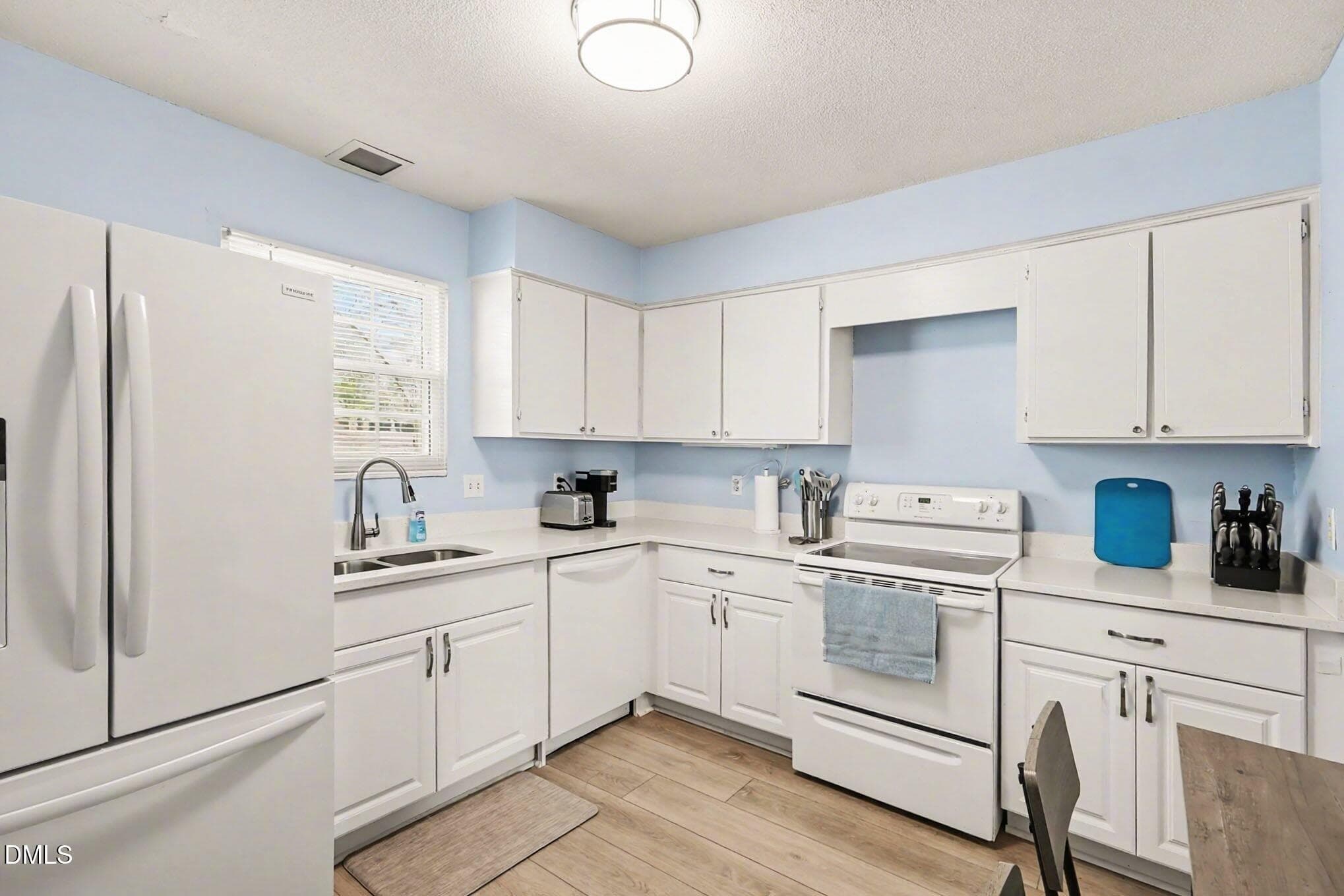 009_file_2598 - 6407 New Market Way, Raleigh, NC 27615, Raleigh