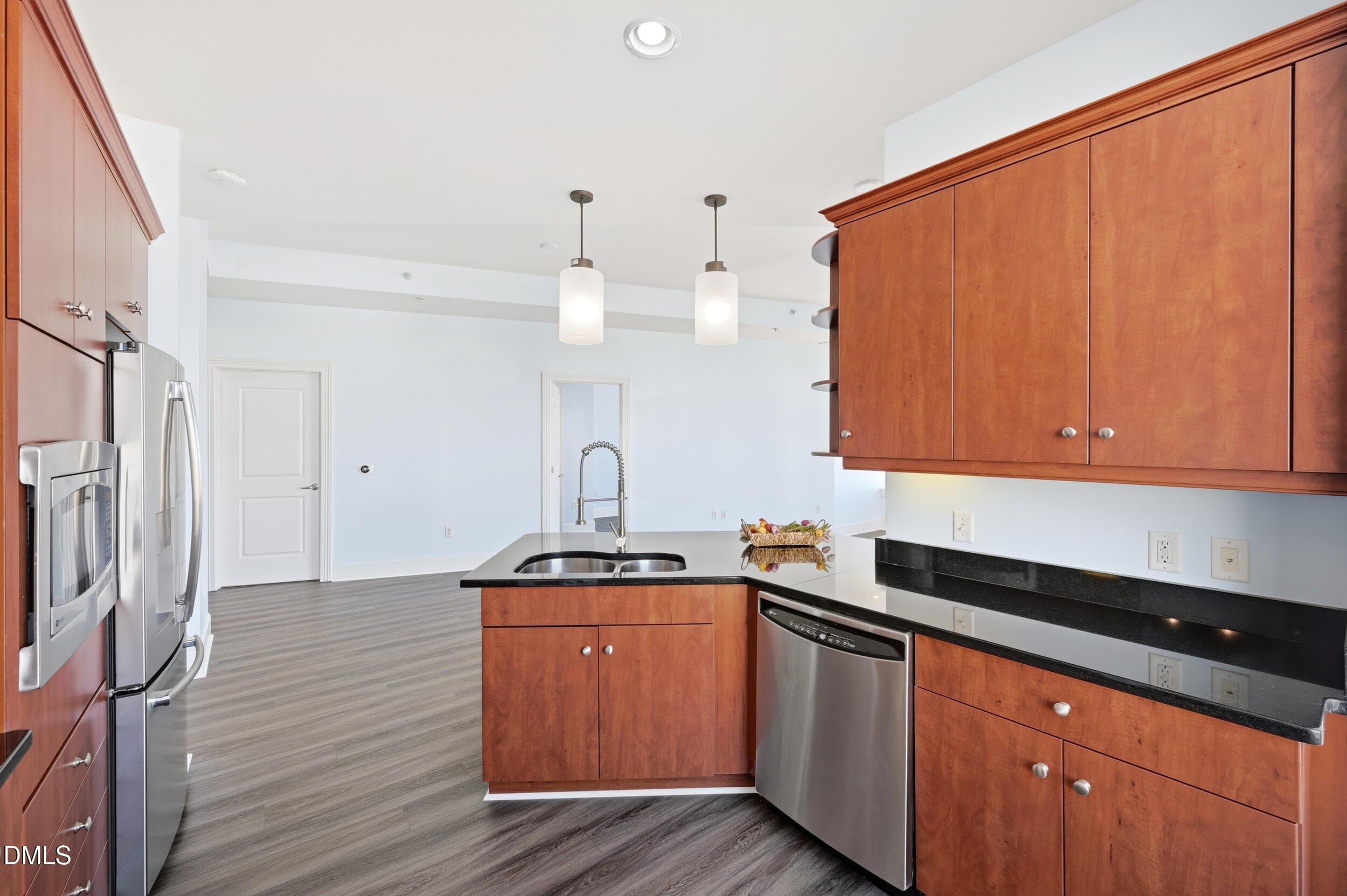 Kitchen Facing dining area - 400 W North Street 810, Raleigh, NC 27603, Raleigh