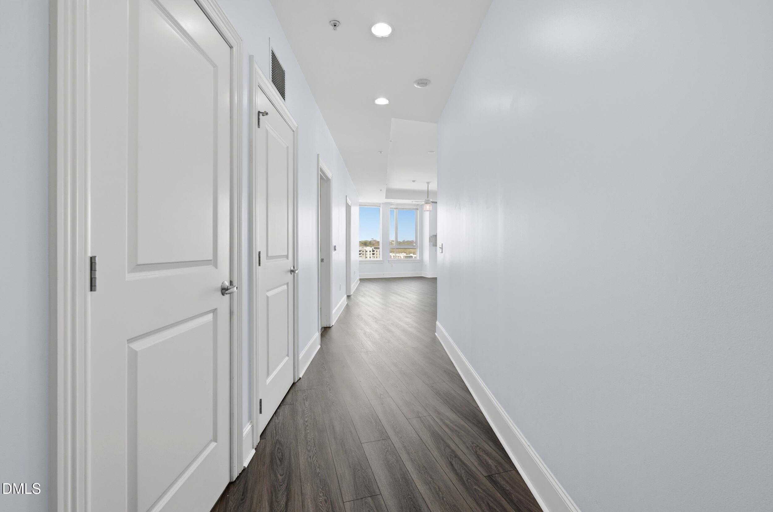 Hallway from entry - 400 W North Street 810, Raleigh, NC 27603, Raleigh