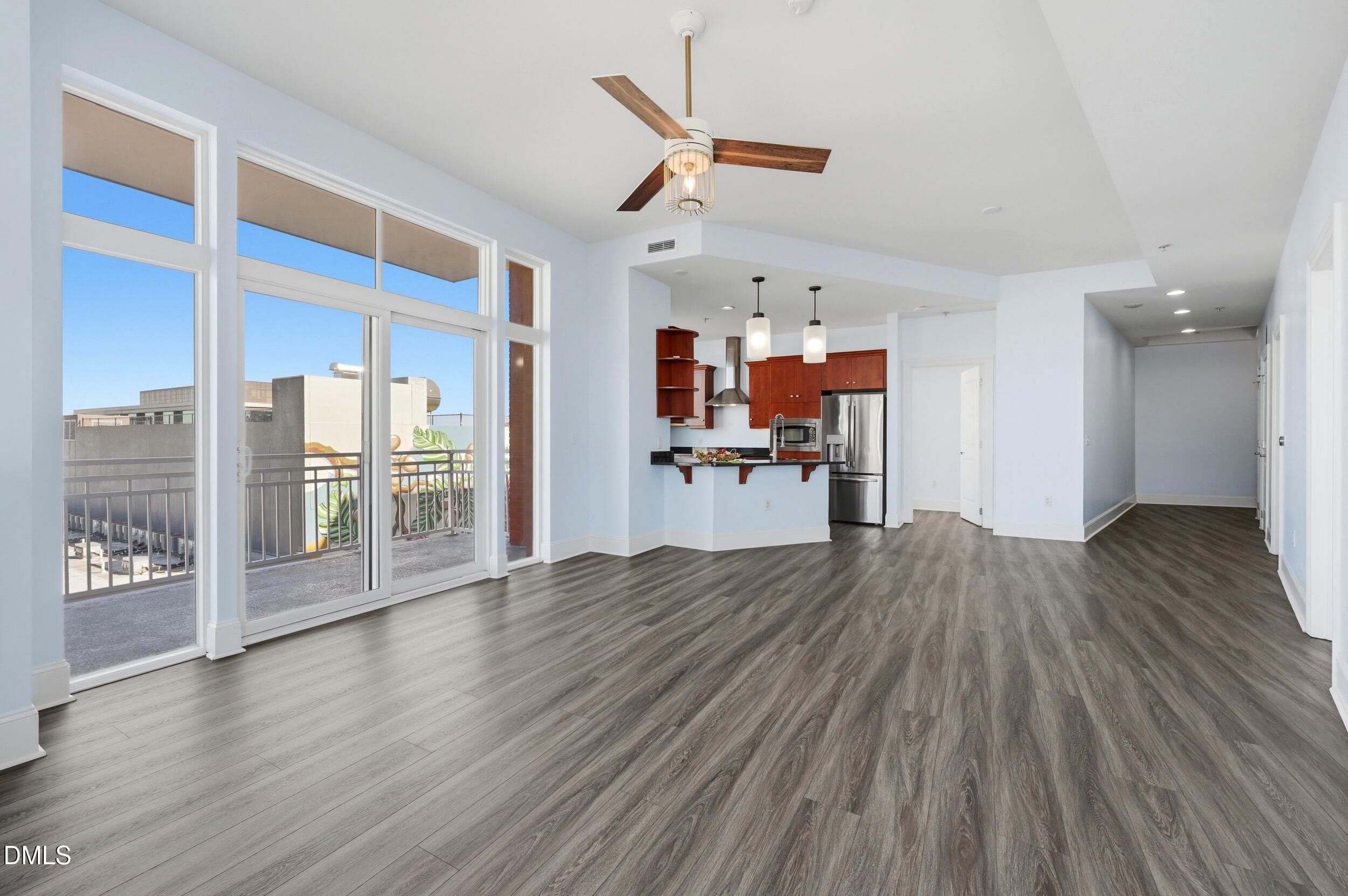 View of oversized balcony - 400 W North Street 810, Raleigh, NC 27603, Raleigh