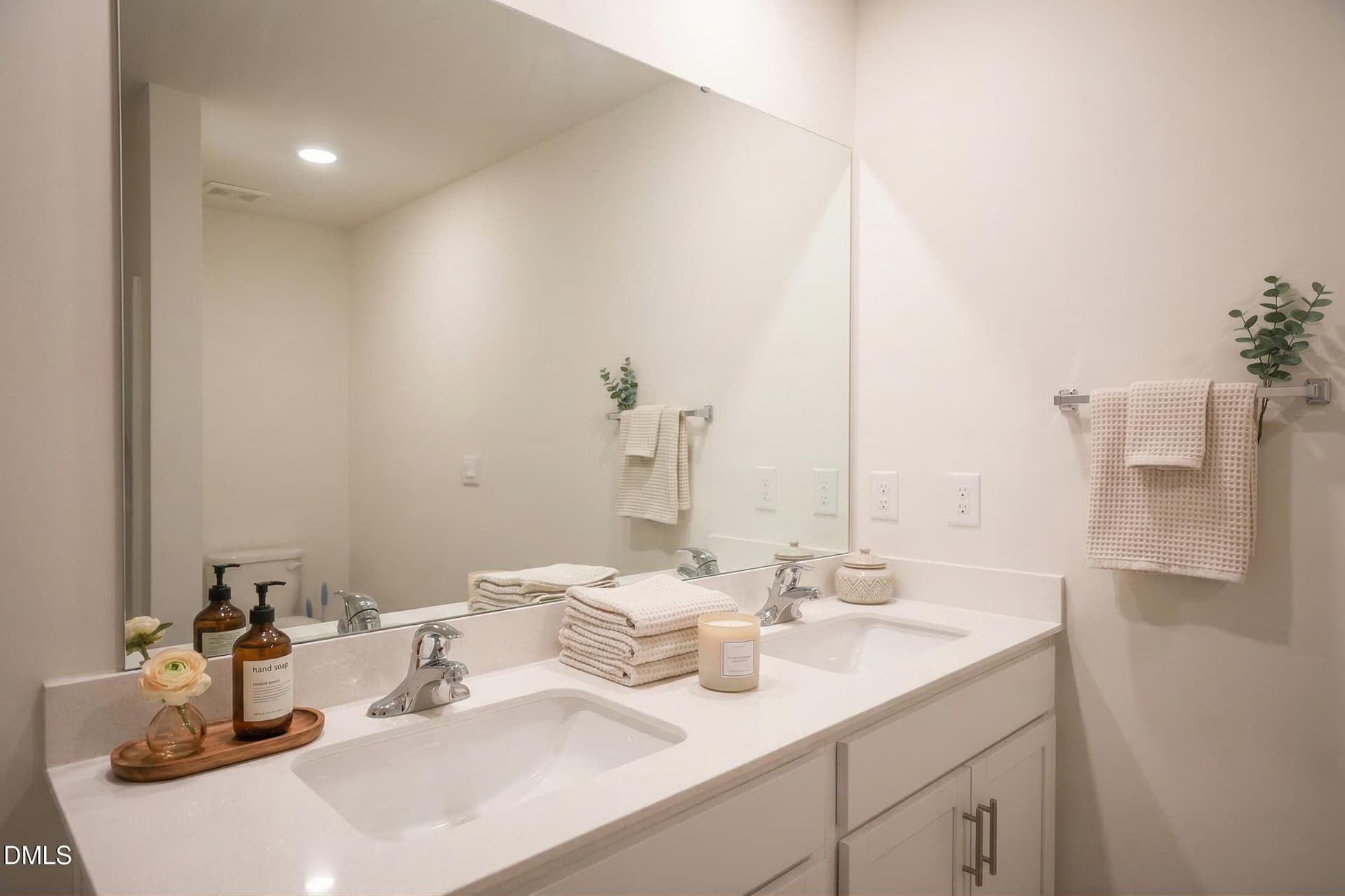 Owner's Bathroom - 2320 Lily Drive, Haw River, NC 27258
