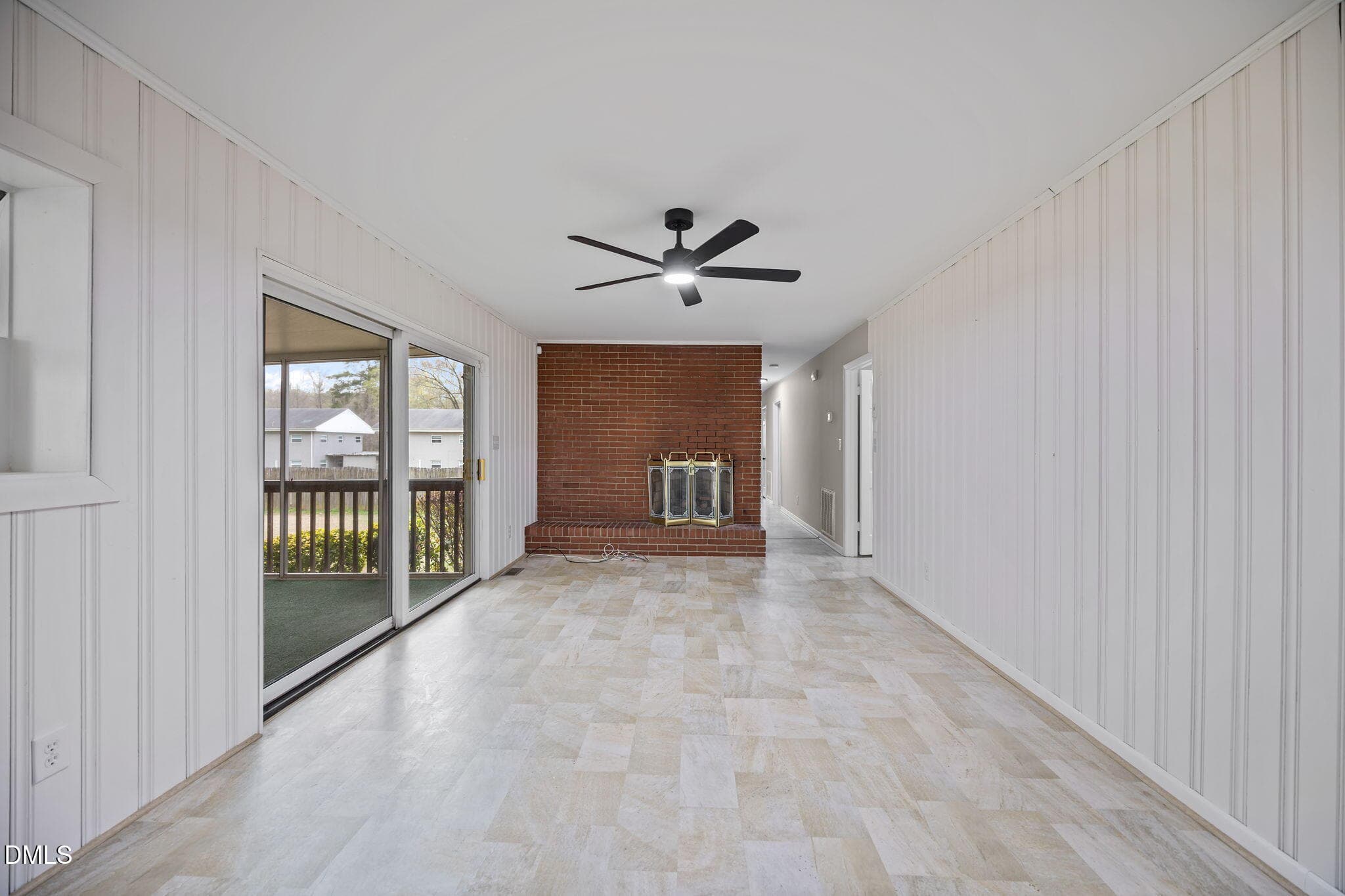 Family Room - 637 Buck Jones Road, Raleigh, NC 27606, Raleigh