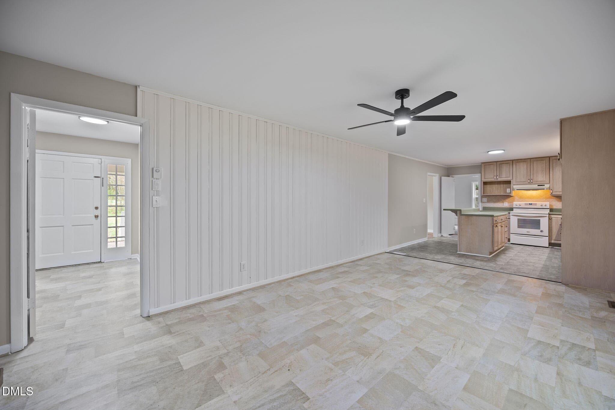 Family Room - 637 Buck Jones Road, Raleigh, NC 27606, Raleigh