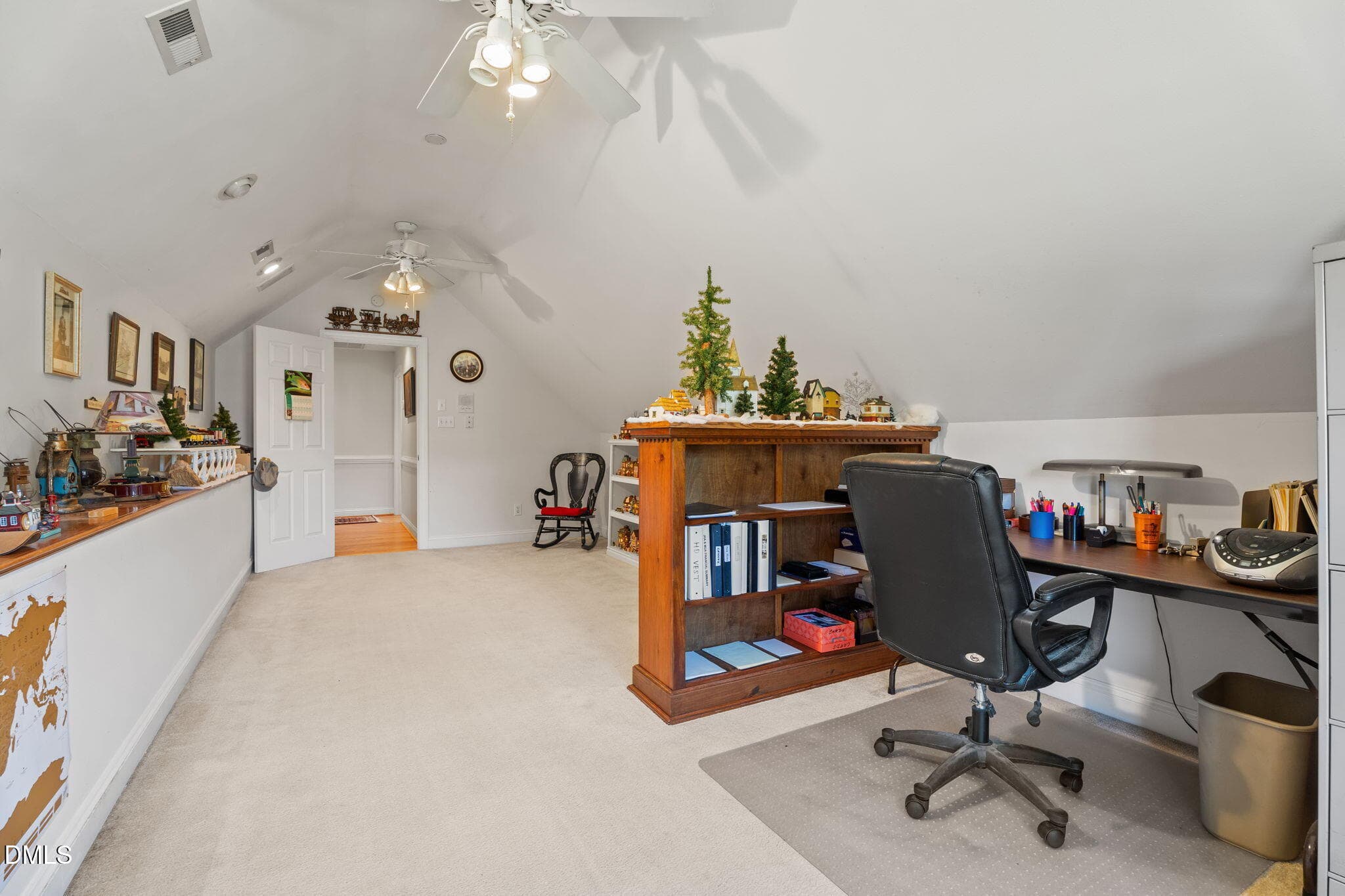 Bonus Room 2 - 10624 Staghound Trail, Zebulon, NC 27597