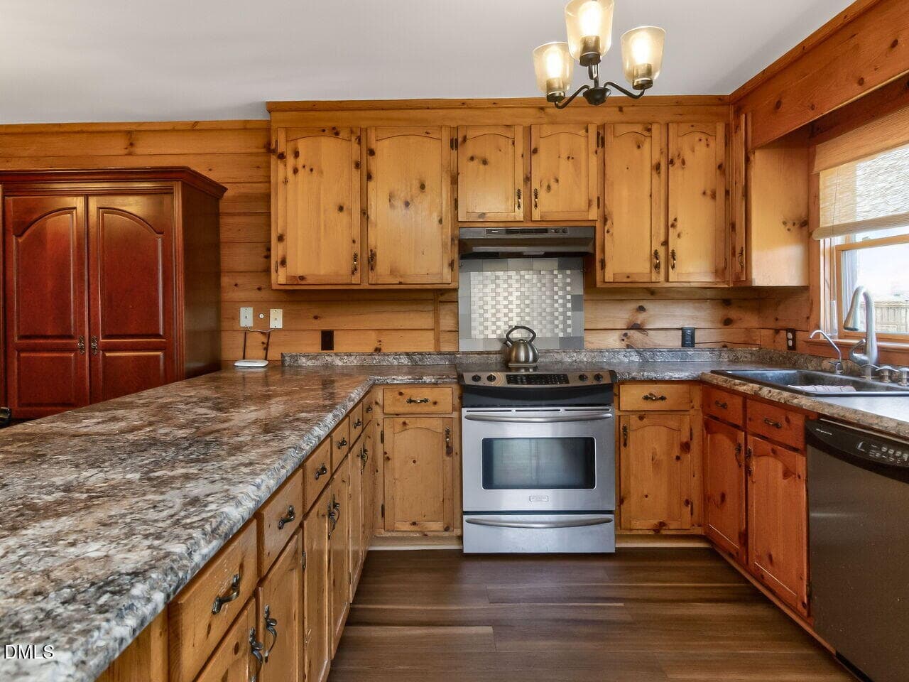 016-1280x960-kitchen - 9759b Cleveland Road, Clayton, NC 27520