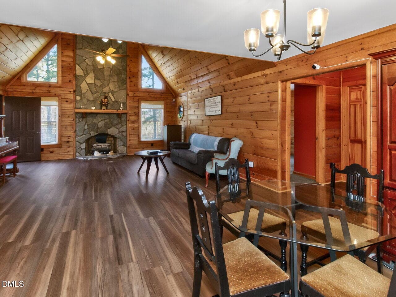 018-1280x960-dining-family-room - 9759b Cleveland Road, Clayton, NC 27520