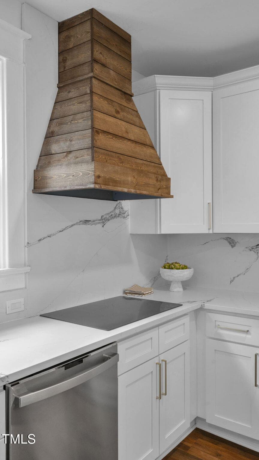 Hand Selected Hood - 1307 Wake Forest Road, Raleigh, NC 27604, Raleigh