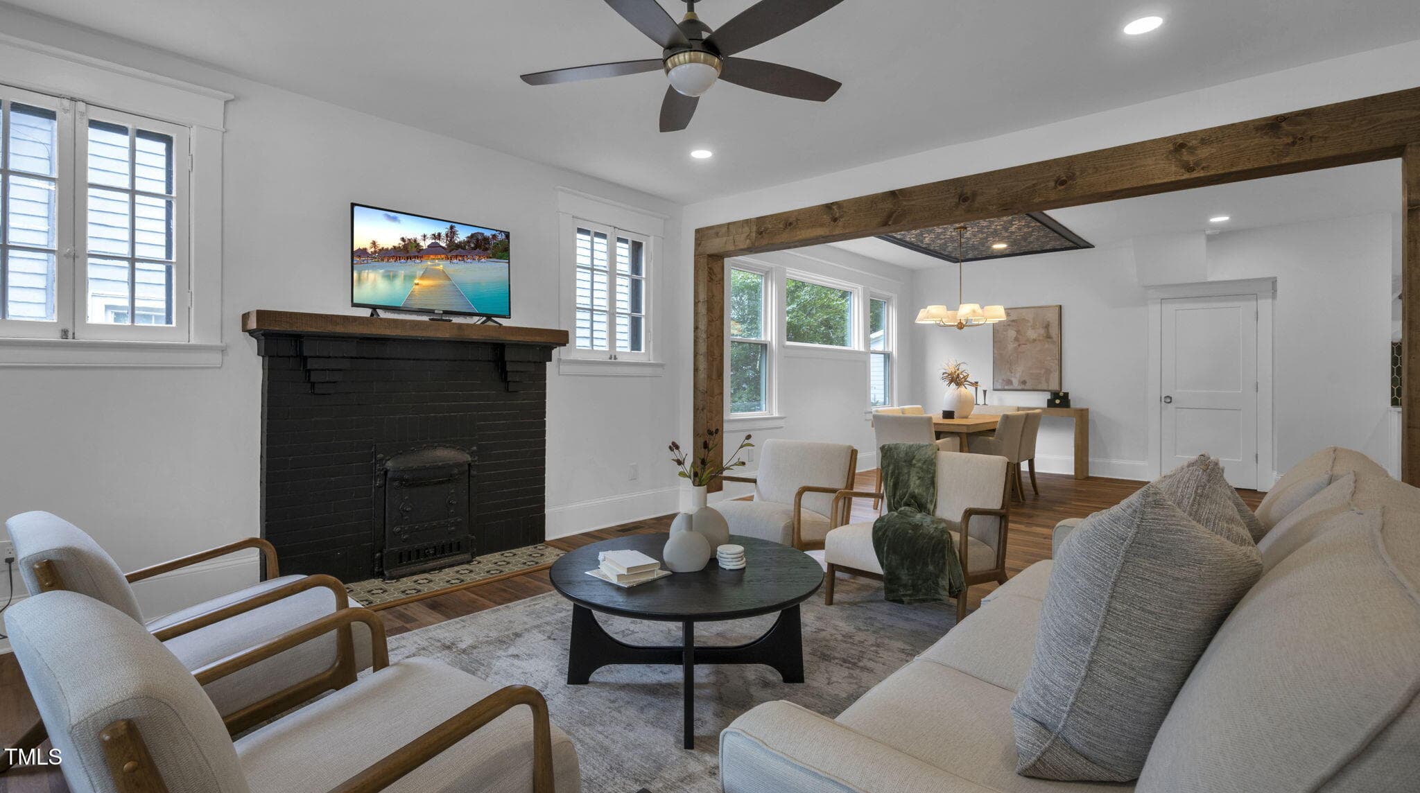 Living Open Floor - 1307 Wake Forest Road, Raleigh, NC 27604, Raleigh