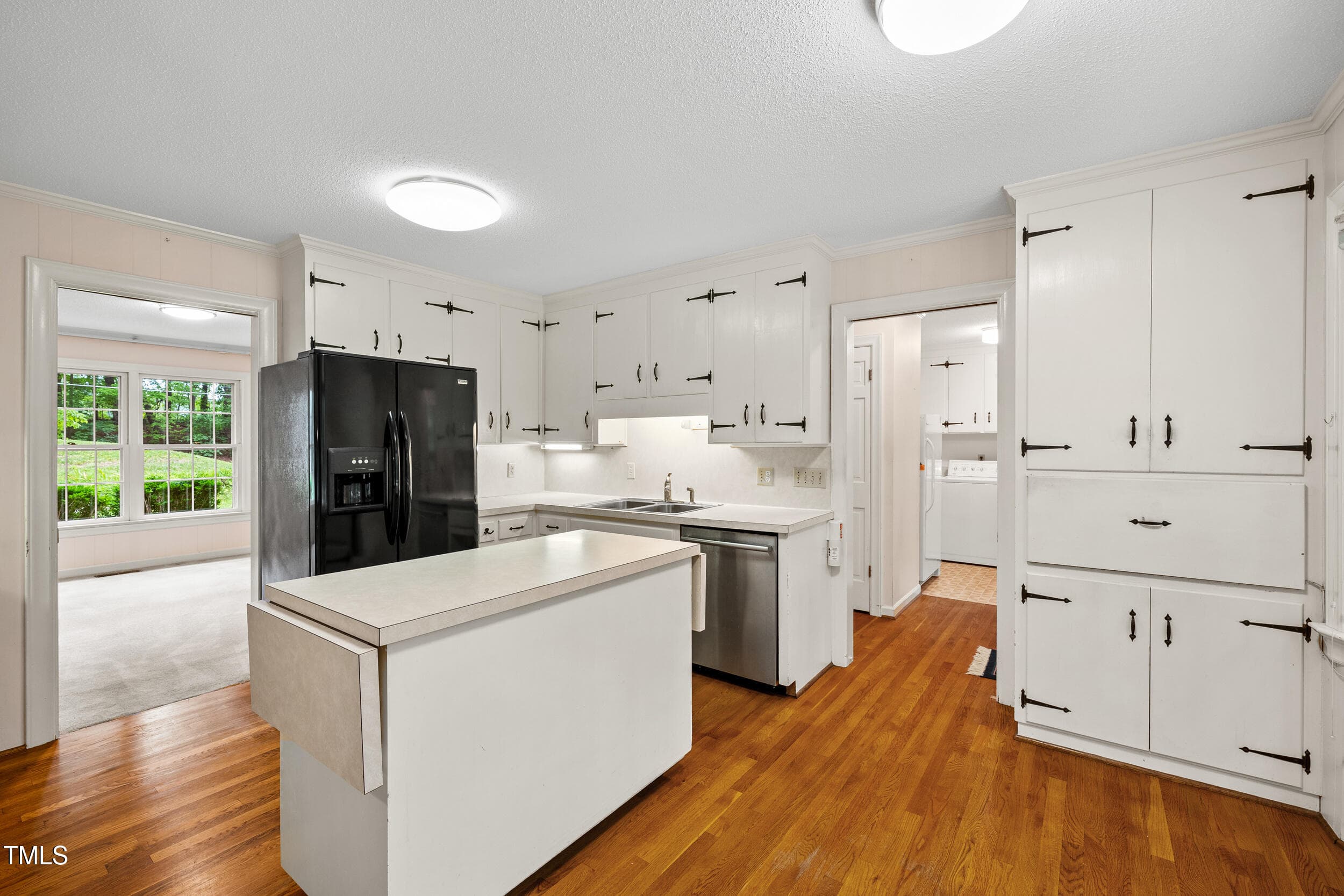 Kitchen1 - 3417 Horton Street, Raleigh, NC 27607, Raleigh