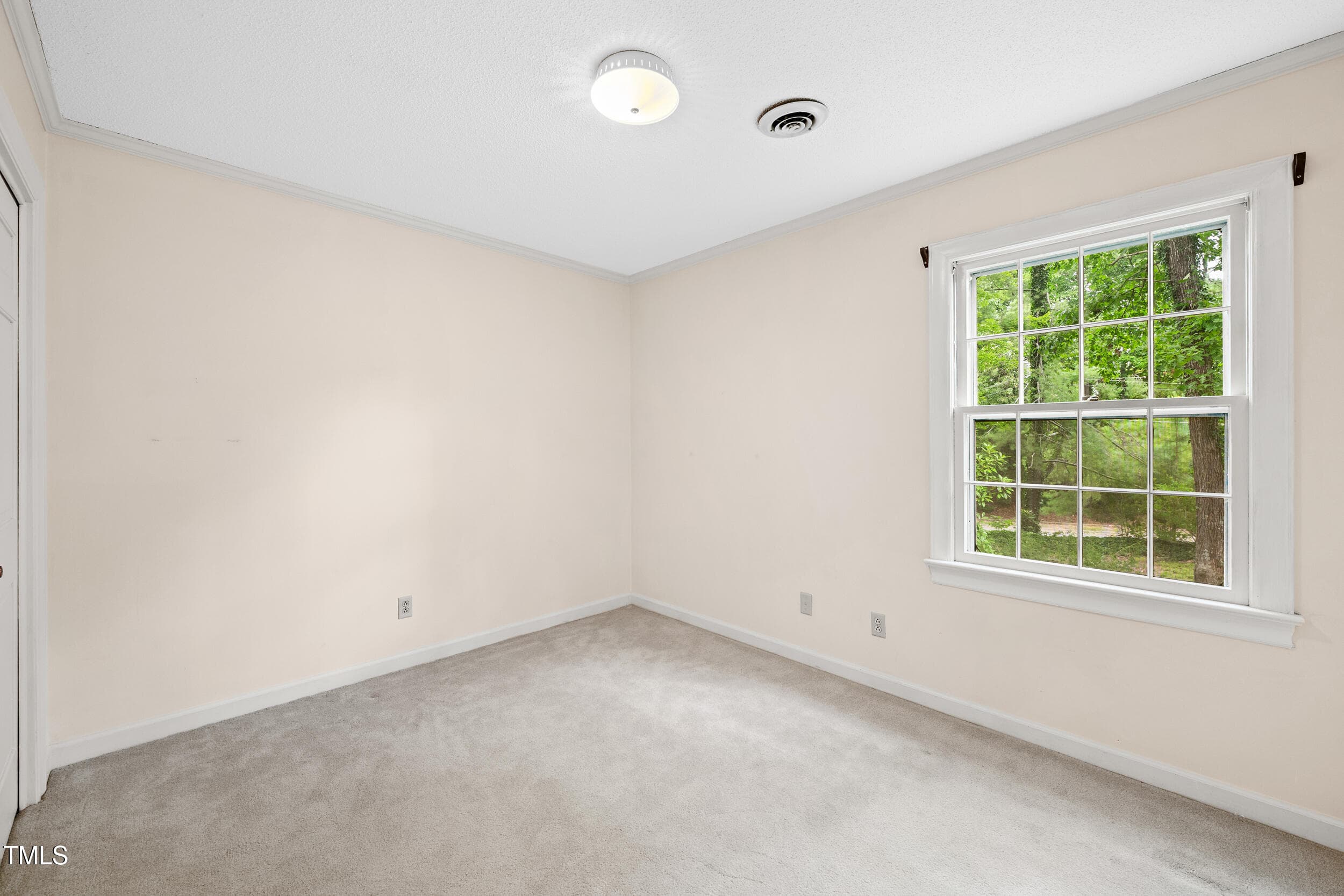 Bed5 - 3417 Horton Street, Raleigh, NC 27607, Raleigh