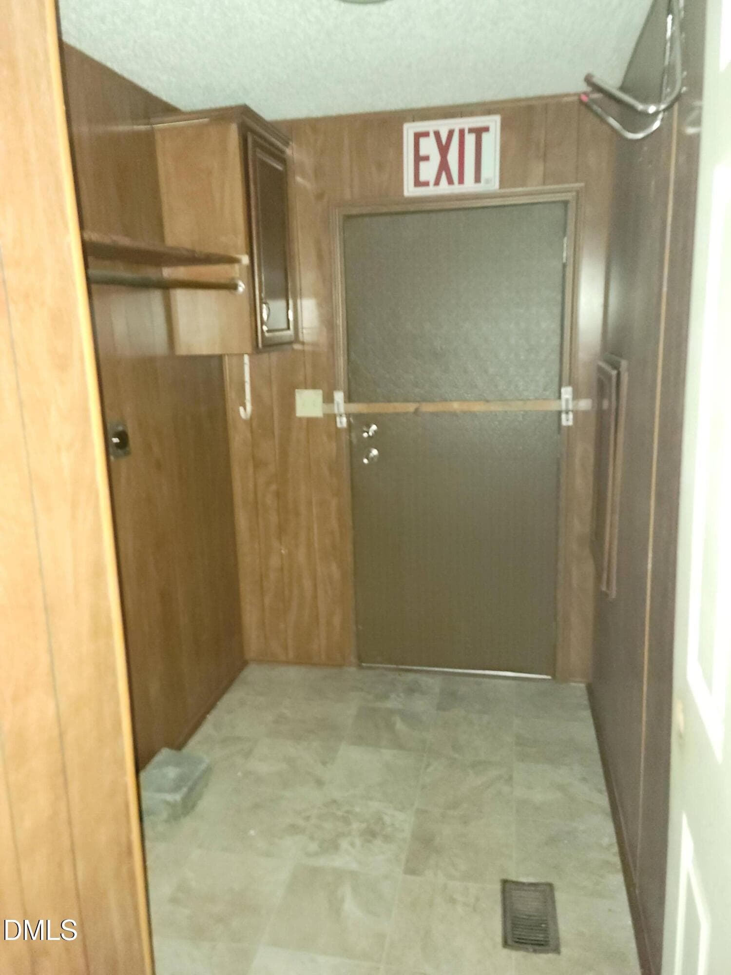 20210728_114126 - 517 N 2nd Avenue, Siler City, NC 27344