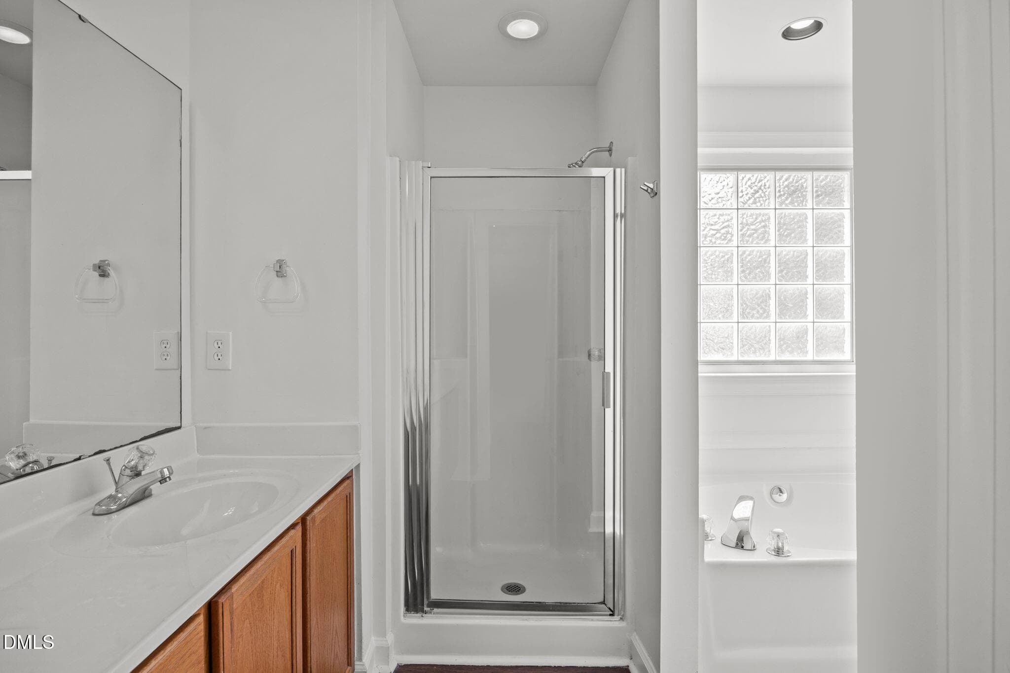 48-web-or-mls-IMG_3829 - 9220 Pennythorne Court, Raleigh, NC 27615, Raleigh