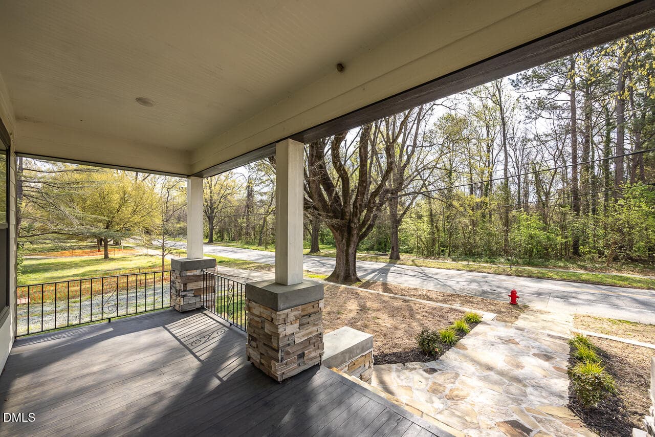 310-club-10 - 310 W Club Boulevard, Durham, NC 27704, Durham