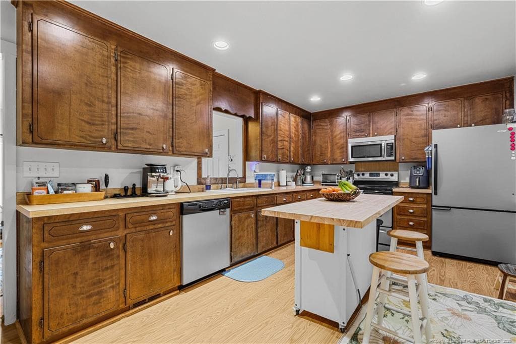 Photo 6 - 205 Violet Road, Dunn, NC 28334, Dunn