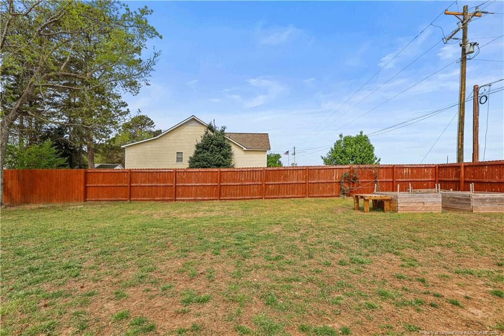 Photo 25 - 205 Violet Road, Dunn, NC 28334, Dunn