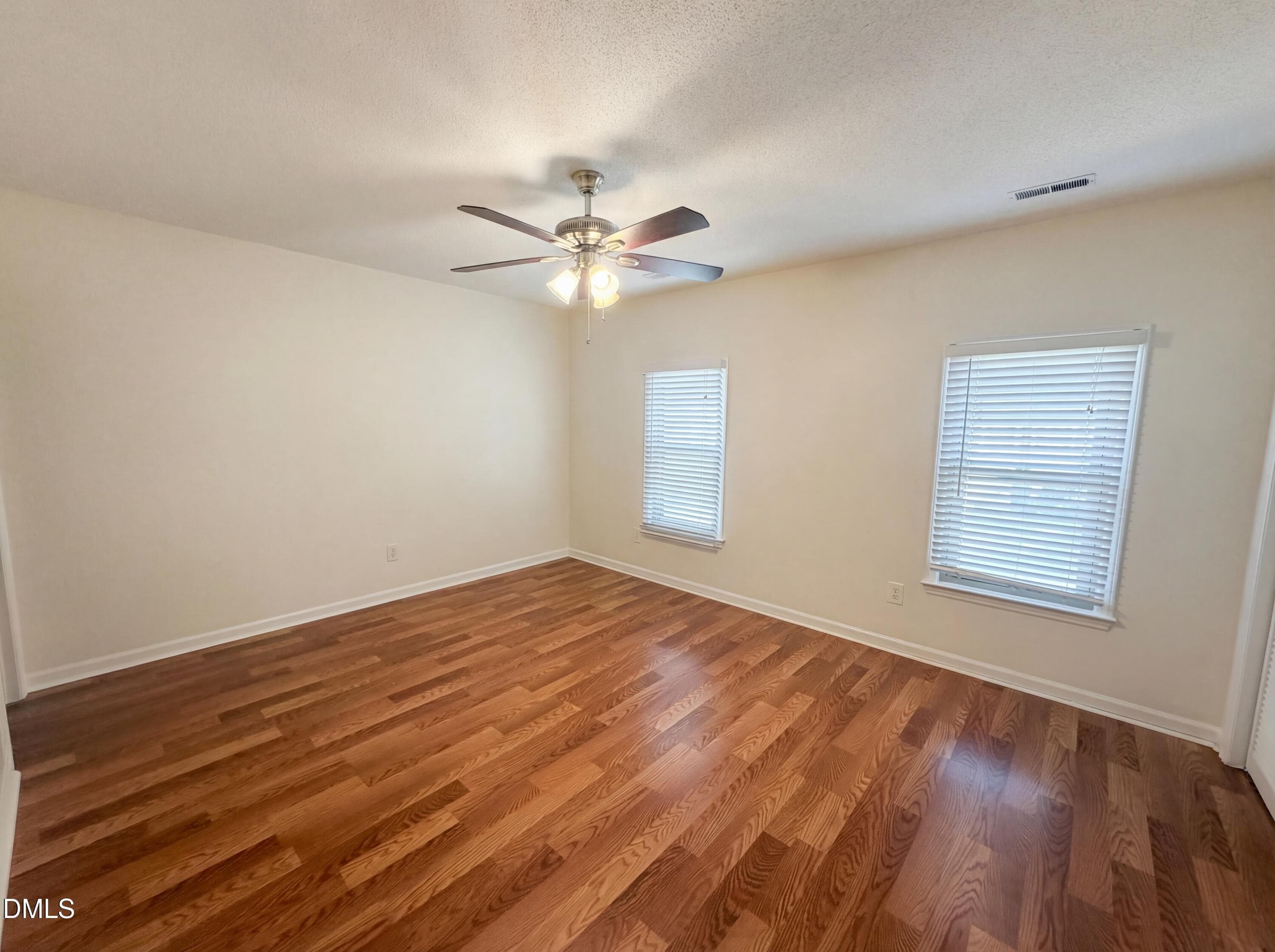 listing_9 - 5621 Split Oak Way, Raleigh, NC 27609, Raleigh