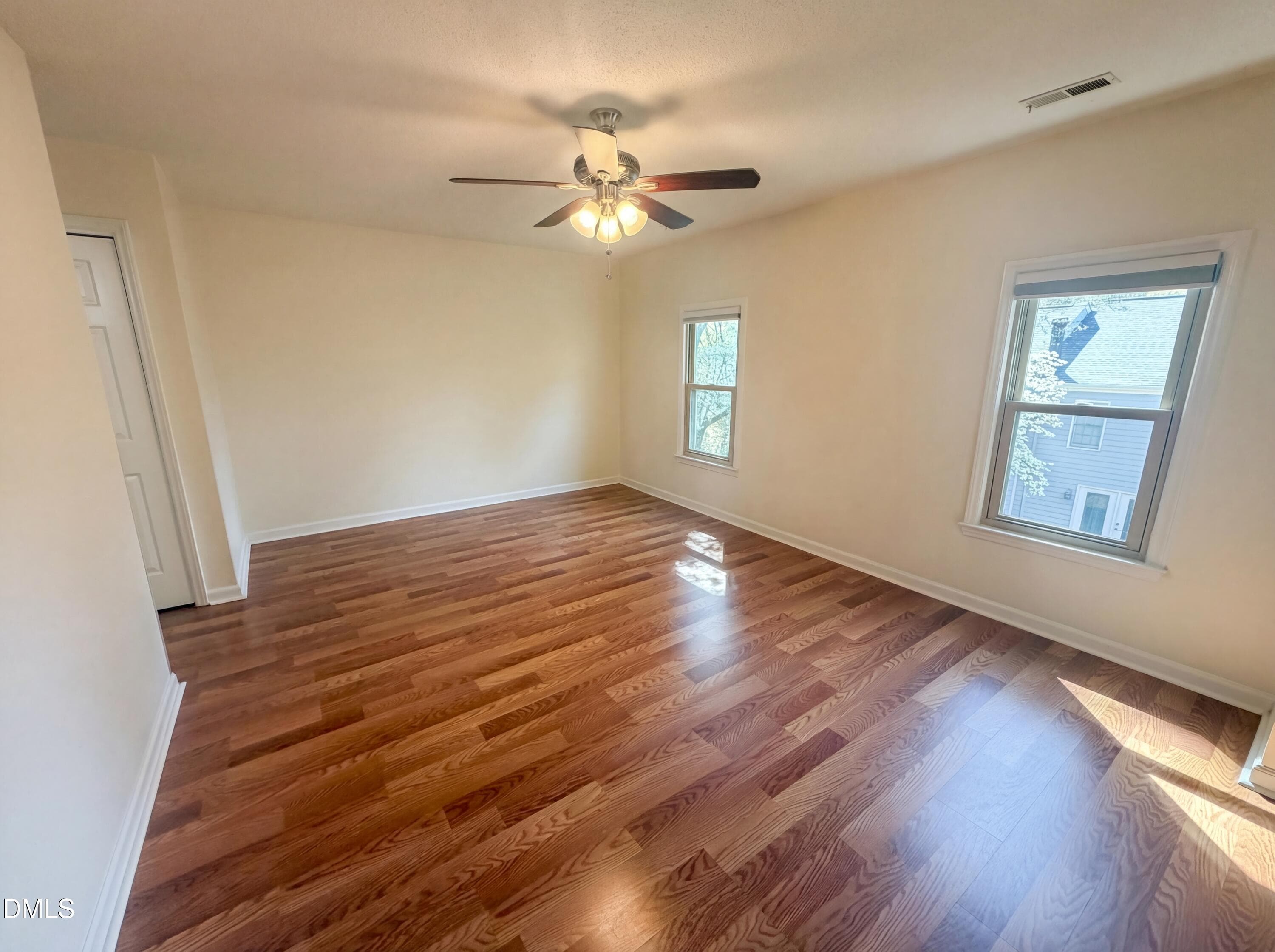 listing_12 - 5621 Split Oak Way, Raleigh, NC 27609, Raleigh