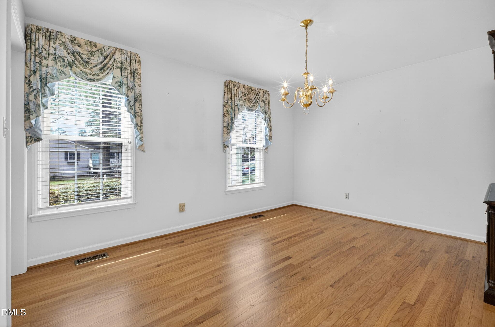 13-web-or-mls-417 Crescent-22 - 417 Crescent Court, Raleigh, NC 27609, Raleigh