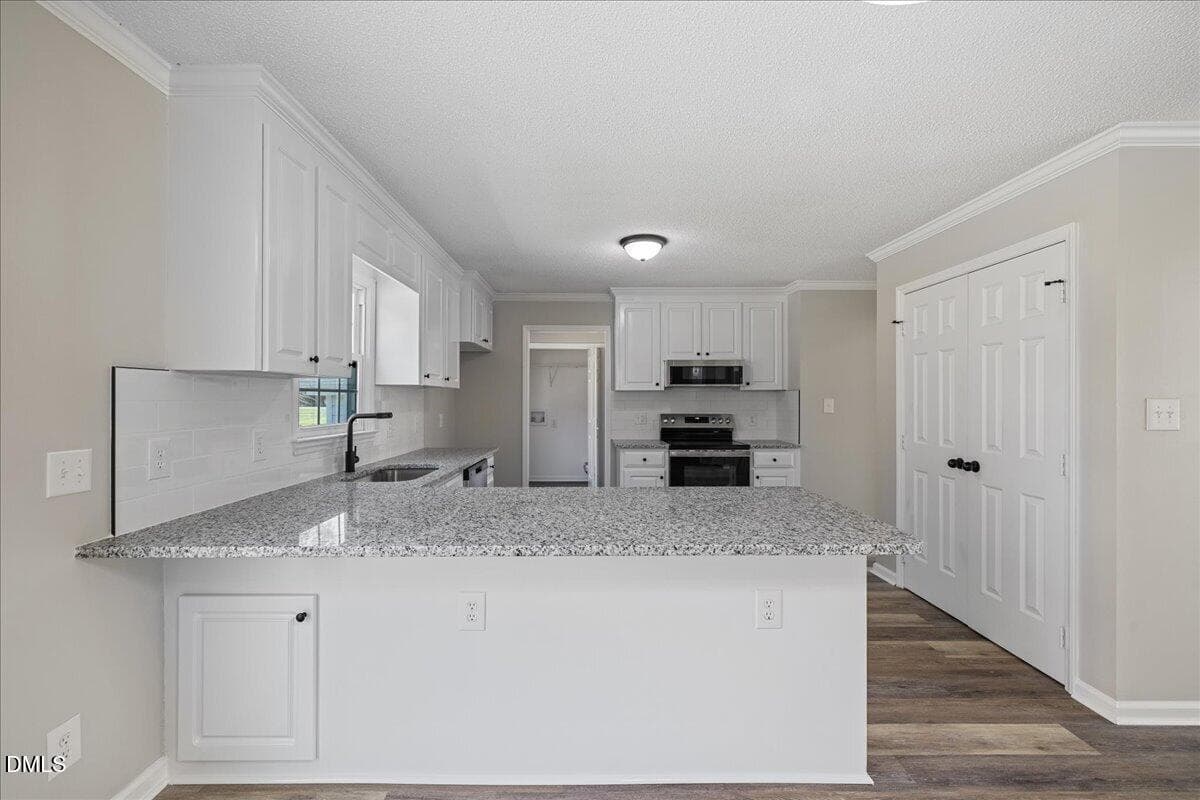 17-209 Hunters Farm Dr - 209 Hunters Farm Drive, Raleigh, NC 27603, Raleigh