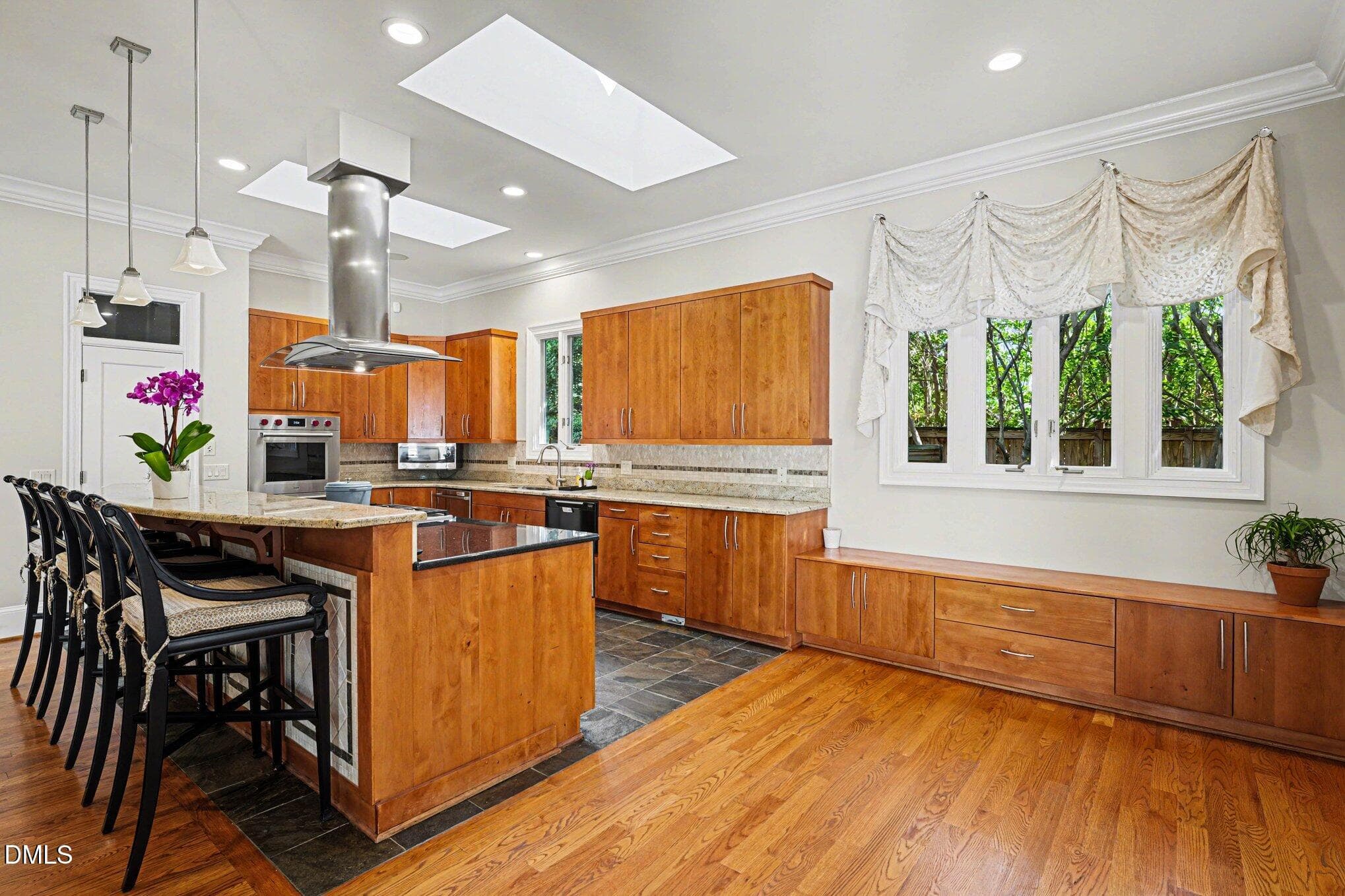 012_file_3778 - 3207 Sussex Road, Raleigh, NC 27607, Raleigh