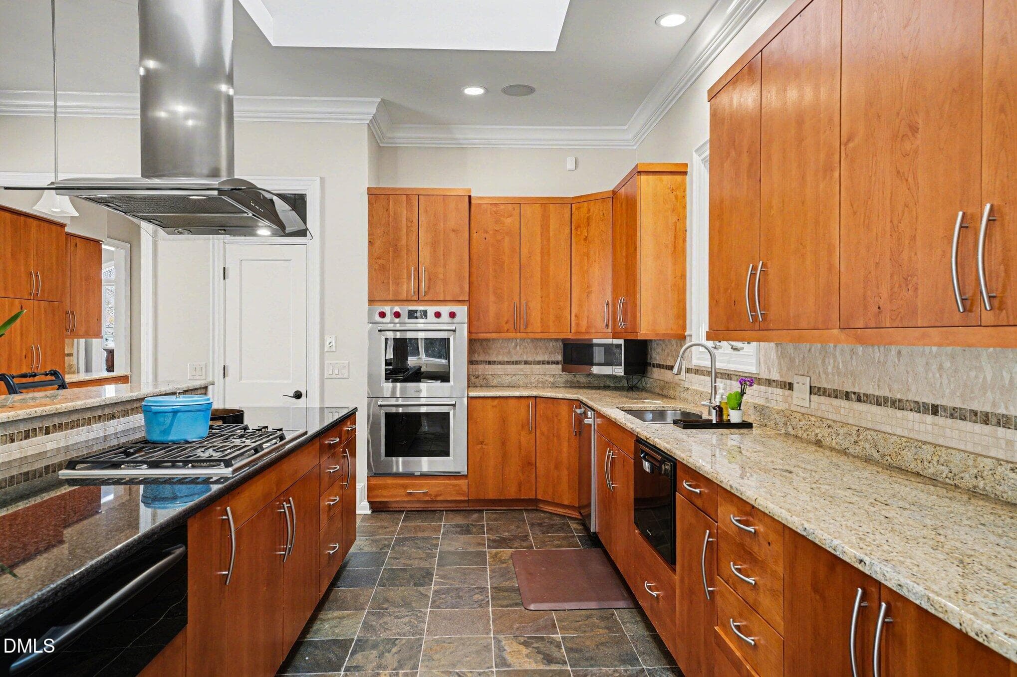 015_file_8639 - 3207 Sussex Road, Raleigh, NC 27607, Raleigh