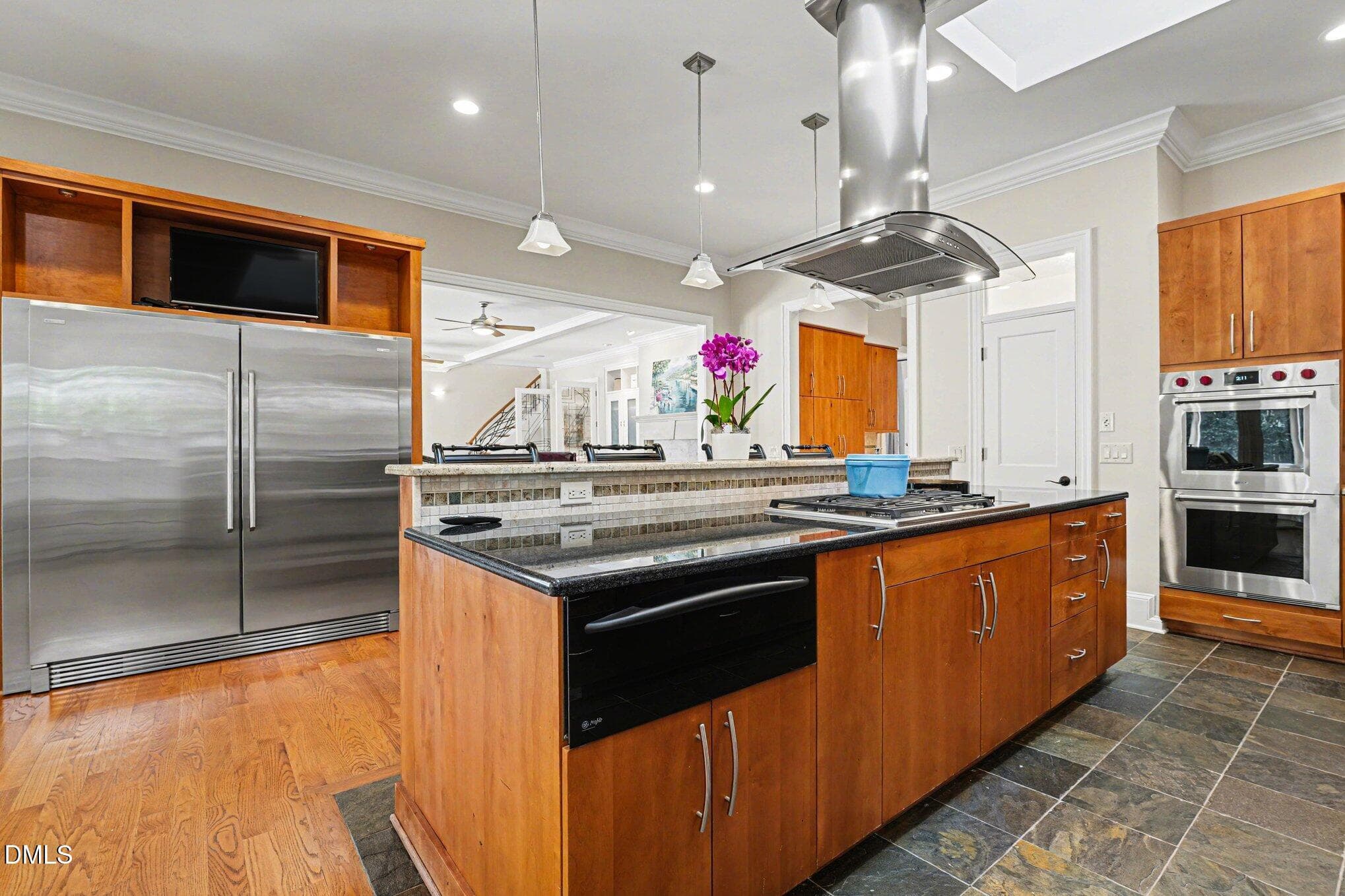 016_file_5697 - 3207 Sussex Road, Raleigh, NC 27607, Raleigh