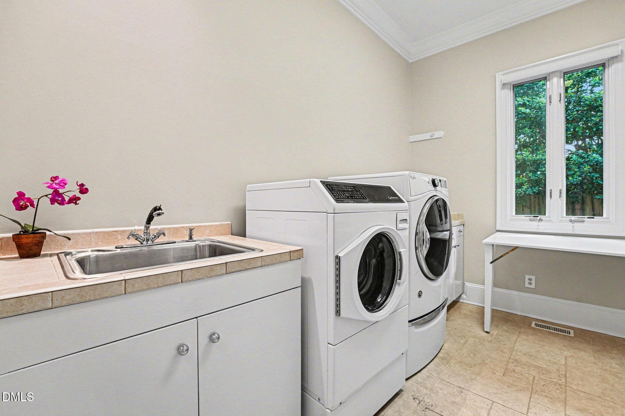 029_file_9494 - 3207 Sussex Road, Raleigh, NC 27607, Raleigh