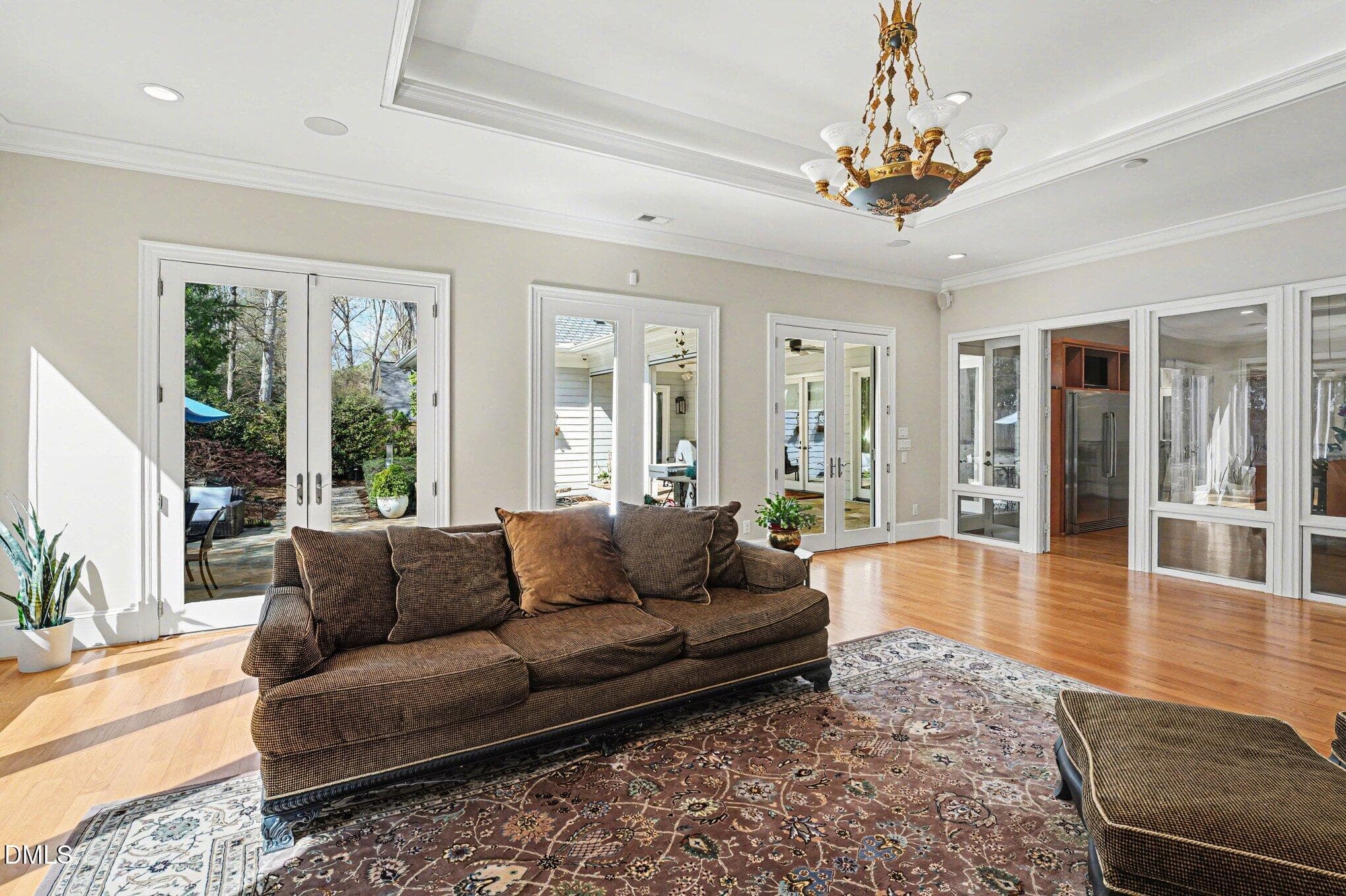 034_file_8061 - 3207 Sussex Road, Raleigh, NC 27607, Raleigh