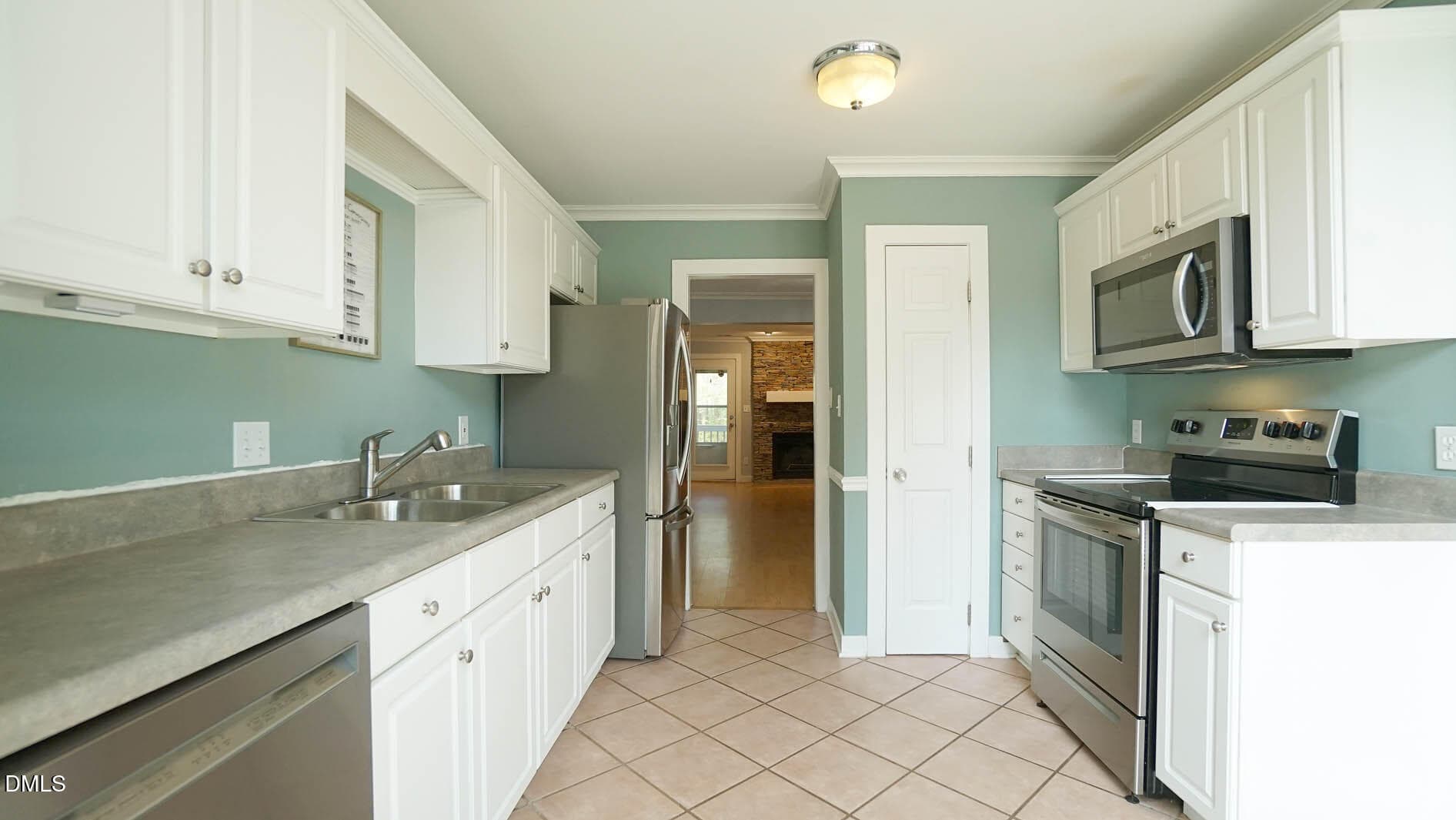 Kitchen - 1427 Quarter Point, Raleigh, NC 27615, Raleigh