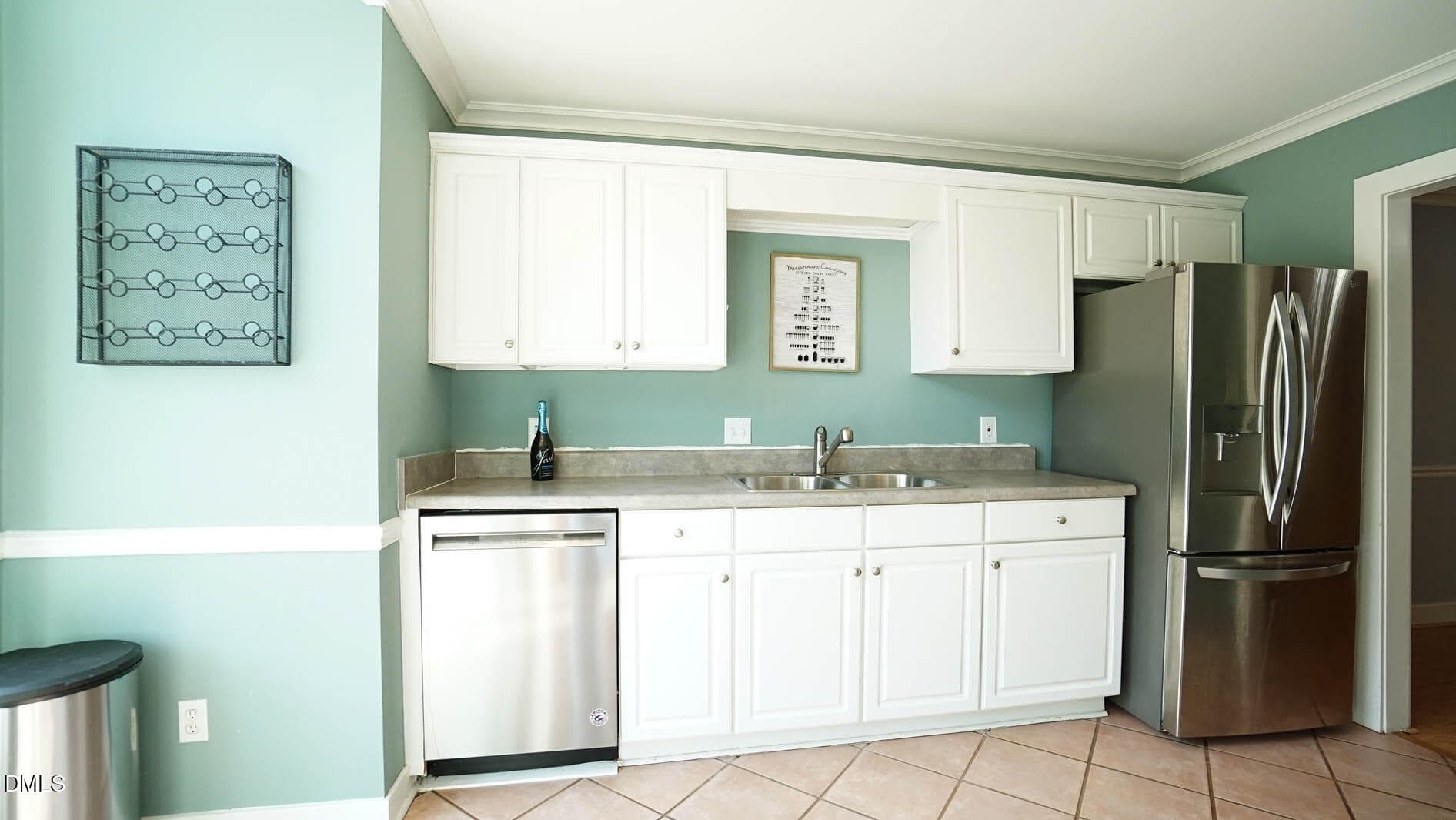 Kitchen - 1427 Quarter Point, Raleigh, NC 27615, Raleigh