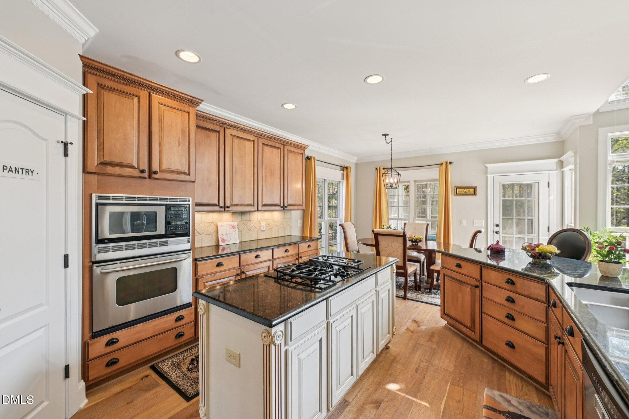 19-web-or-mls-Coneflower Ct-S2703-019 - 47 Coneflower, Chapel Hill, NC 27517, Chapel Hill