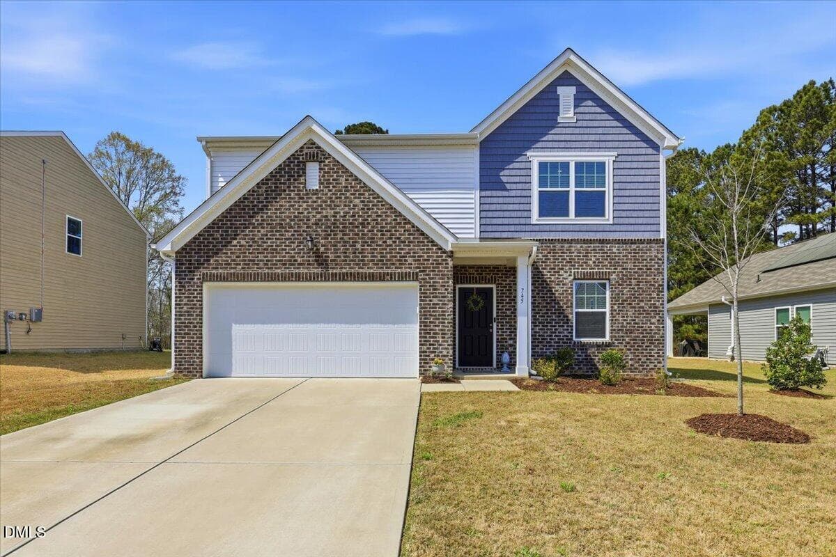 01-745 Mirror Pond Dr-1 - 745 Mirror Pond Drive, Zebulon, NC 27597
