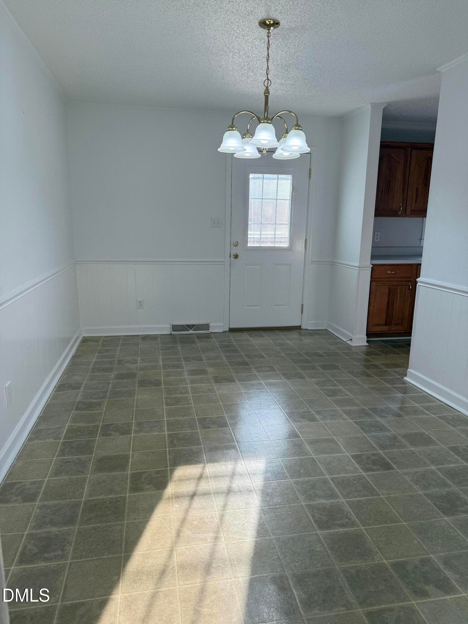 IMG_3384 - 2992 Cherry Lane, Kinston, NC 28504