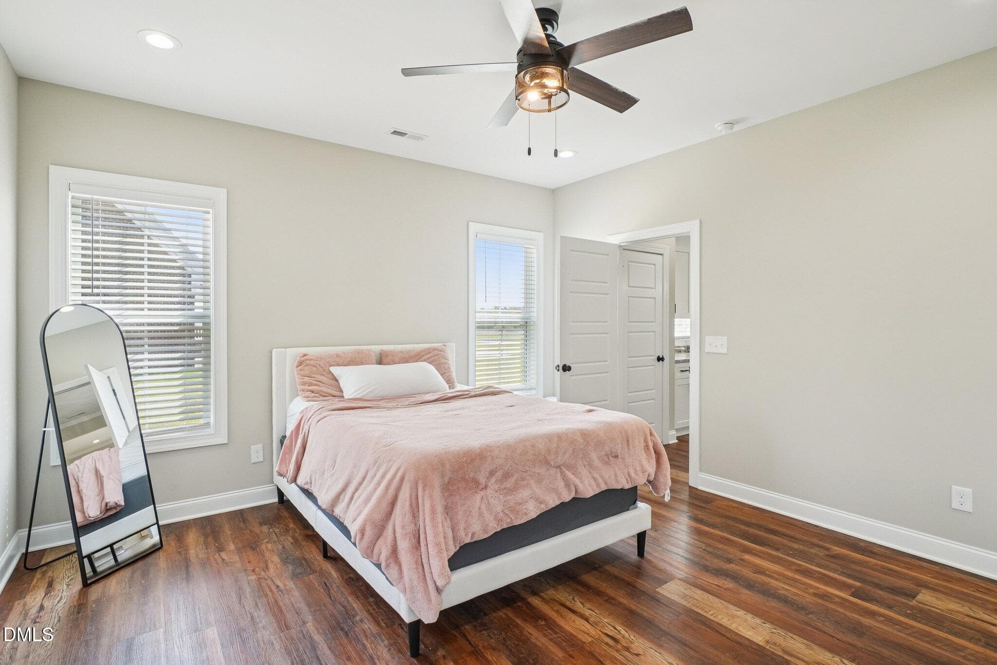 20-web-or-mls-Broomcorn Ln-S2803-020 - 540 Broomcorn Lane, Kinston, NC 28504