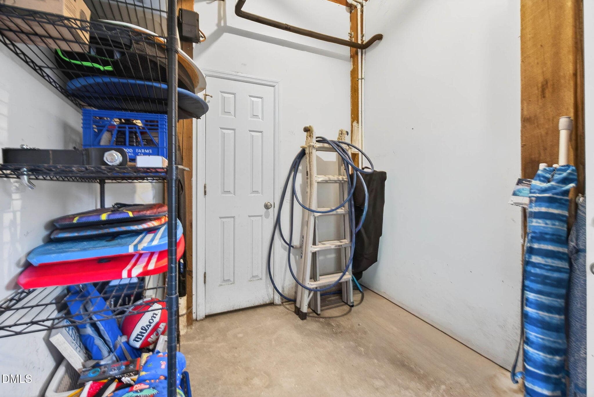 Storage - 1125 S Topsail Drive, Surf City, NC 28445