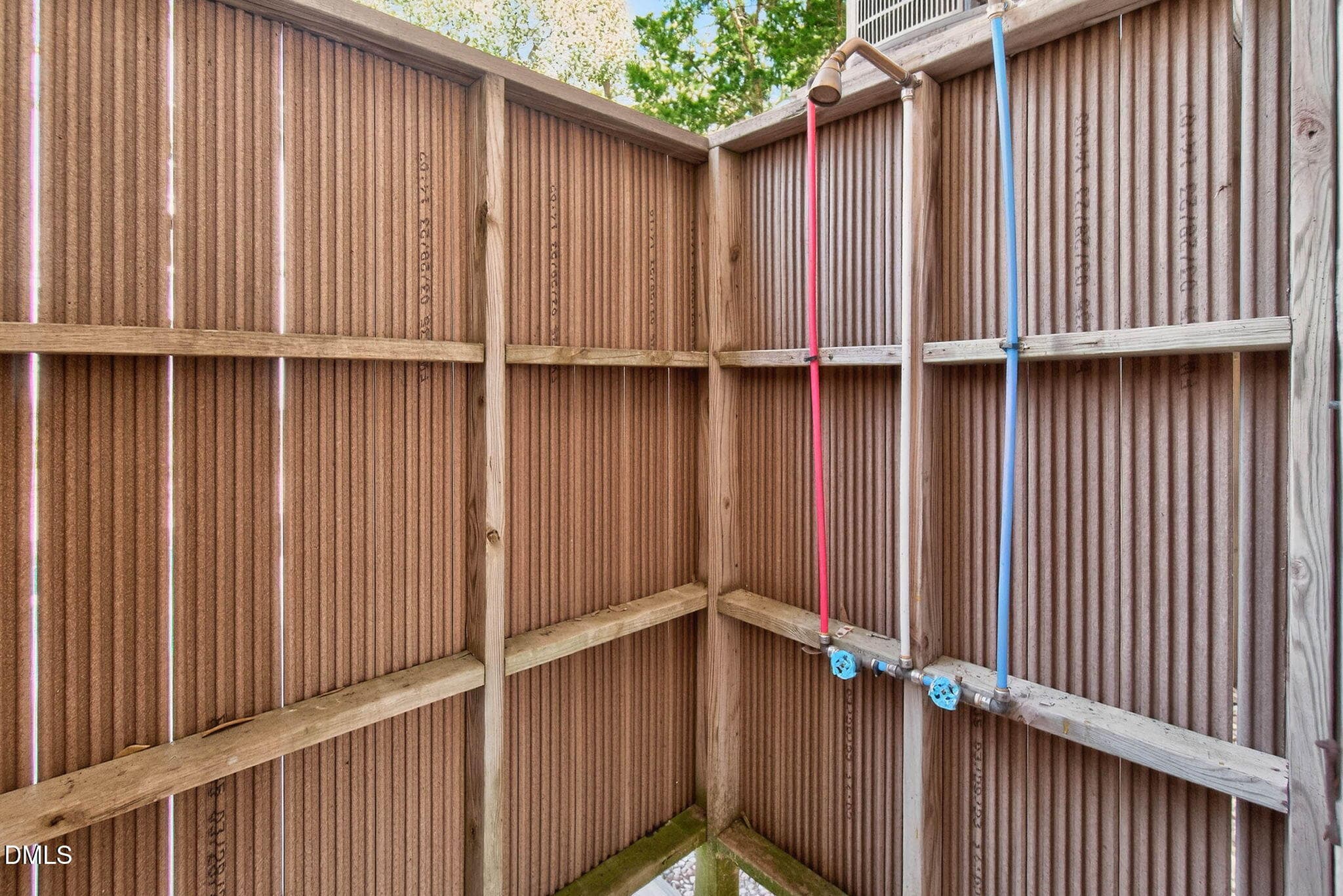 Outdoor Shower - 1125 S Topsail Drive, Surf City, NC 28445